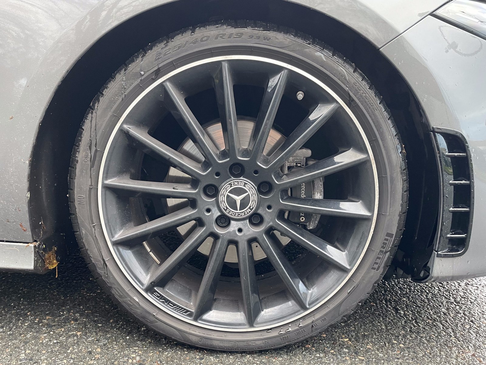 MERCEDES-BENZ Classe A “AMG Line” 200 d 8G-DCT 150 CH