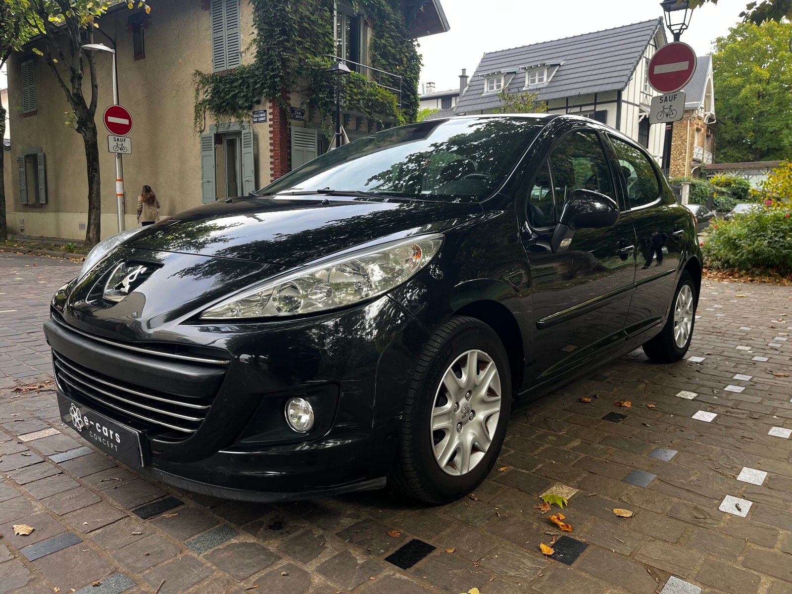 Peugeot 207 5 Portes 1.4 VTi 95Ch « Premium »