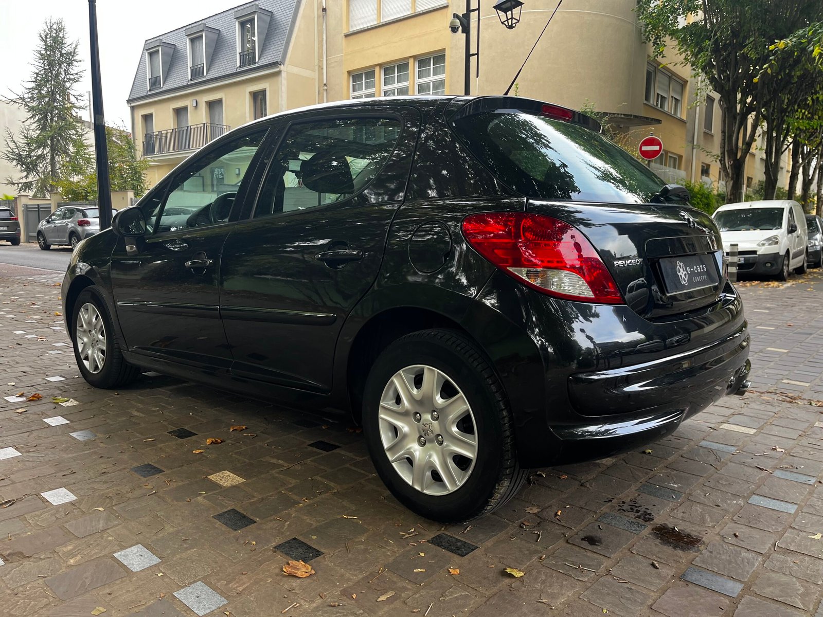 Peugeot 207 5 Portes 1.4 VTi 95Ch « Premium »
