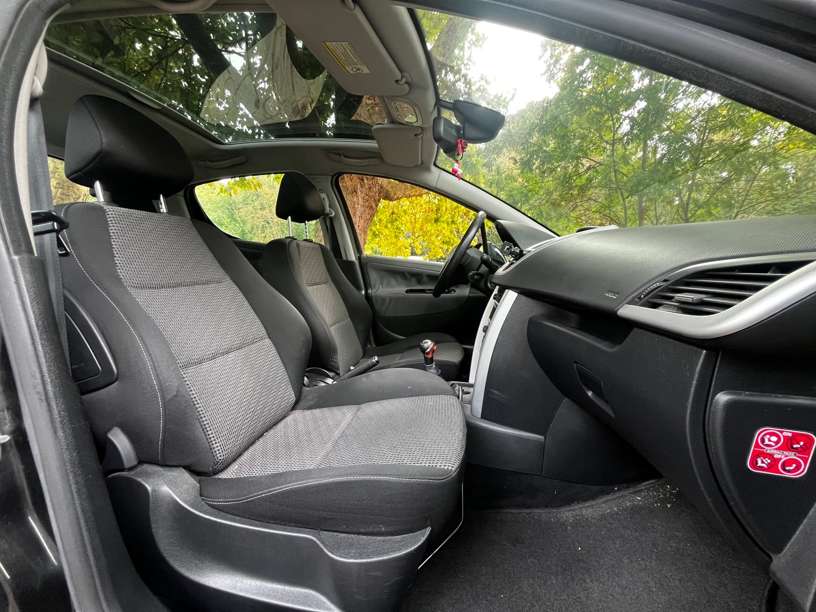 Peugeot 207 5 Portes 1.4 VTi 95Ch « Premium »