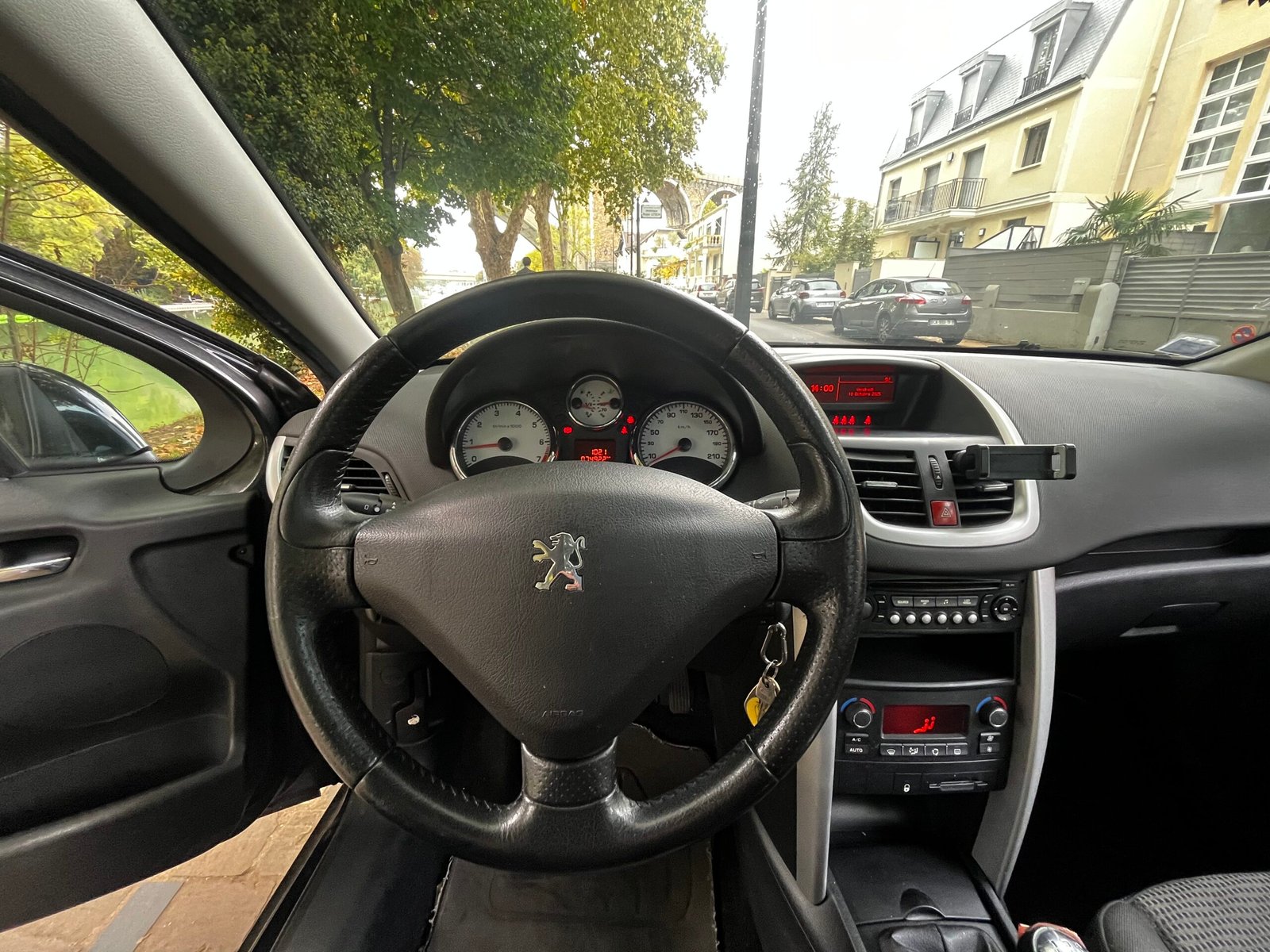 Peugeot 207 5 Portes 1.4 VTi 95Ch « Premium »