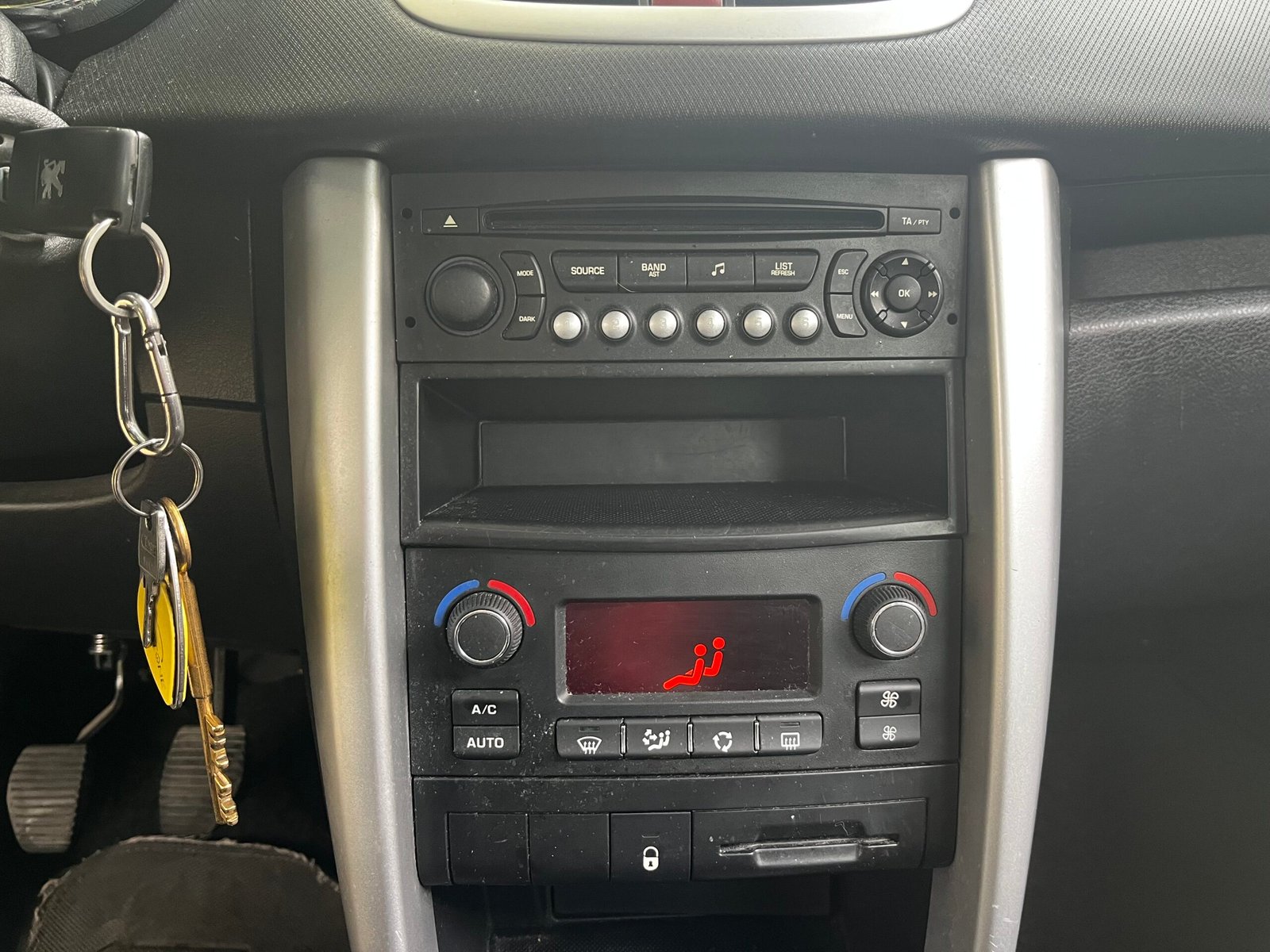 Peugeot 207 5 Portes 1.4 VTi 95Ch « Premium »