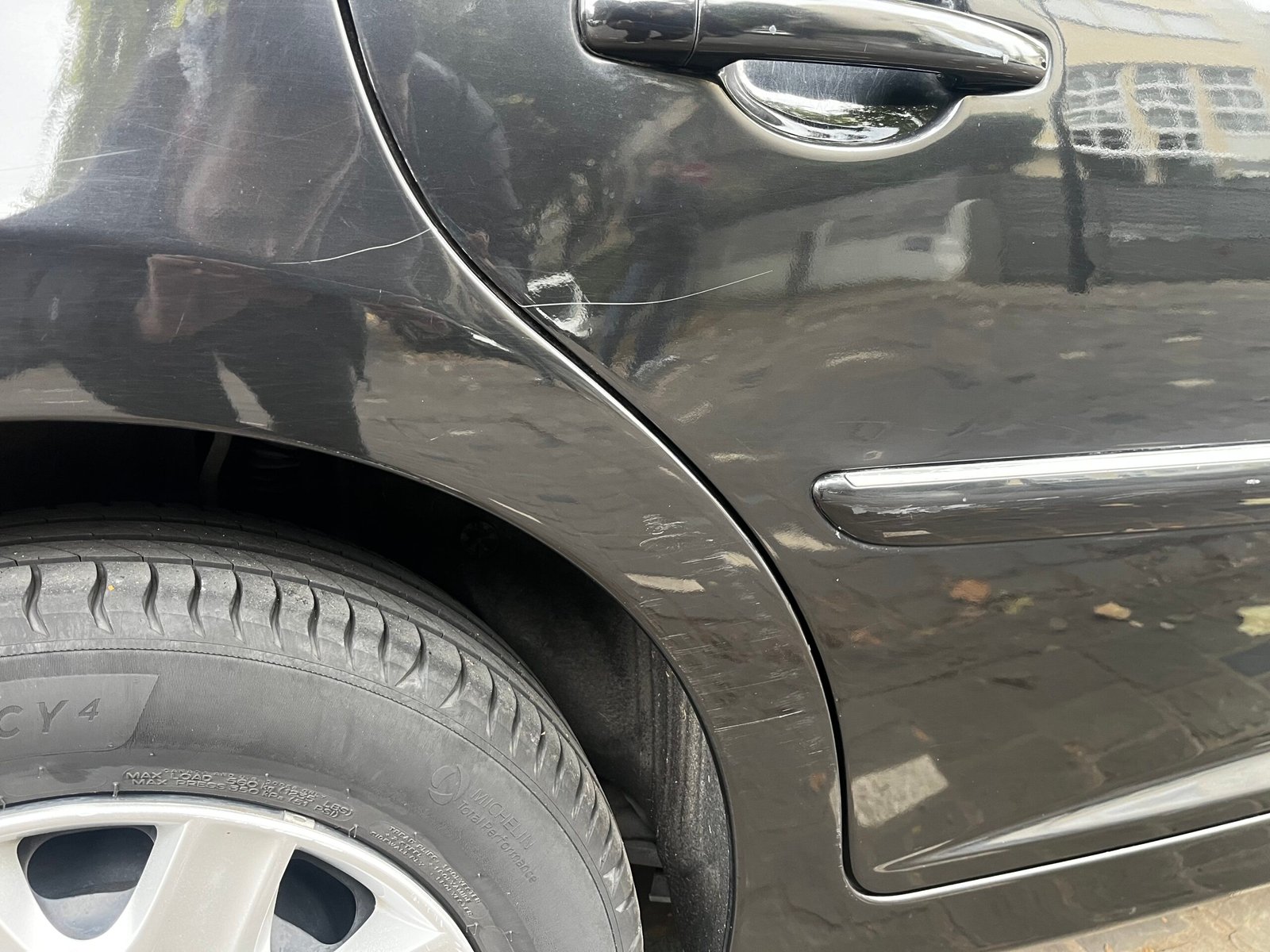 Peugeot 207 5 Portes 1.4 VTi 95Ch « Premium »