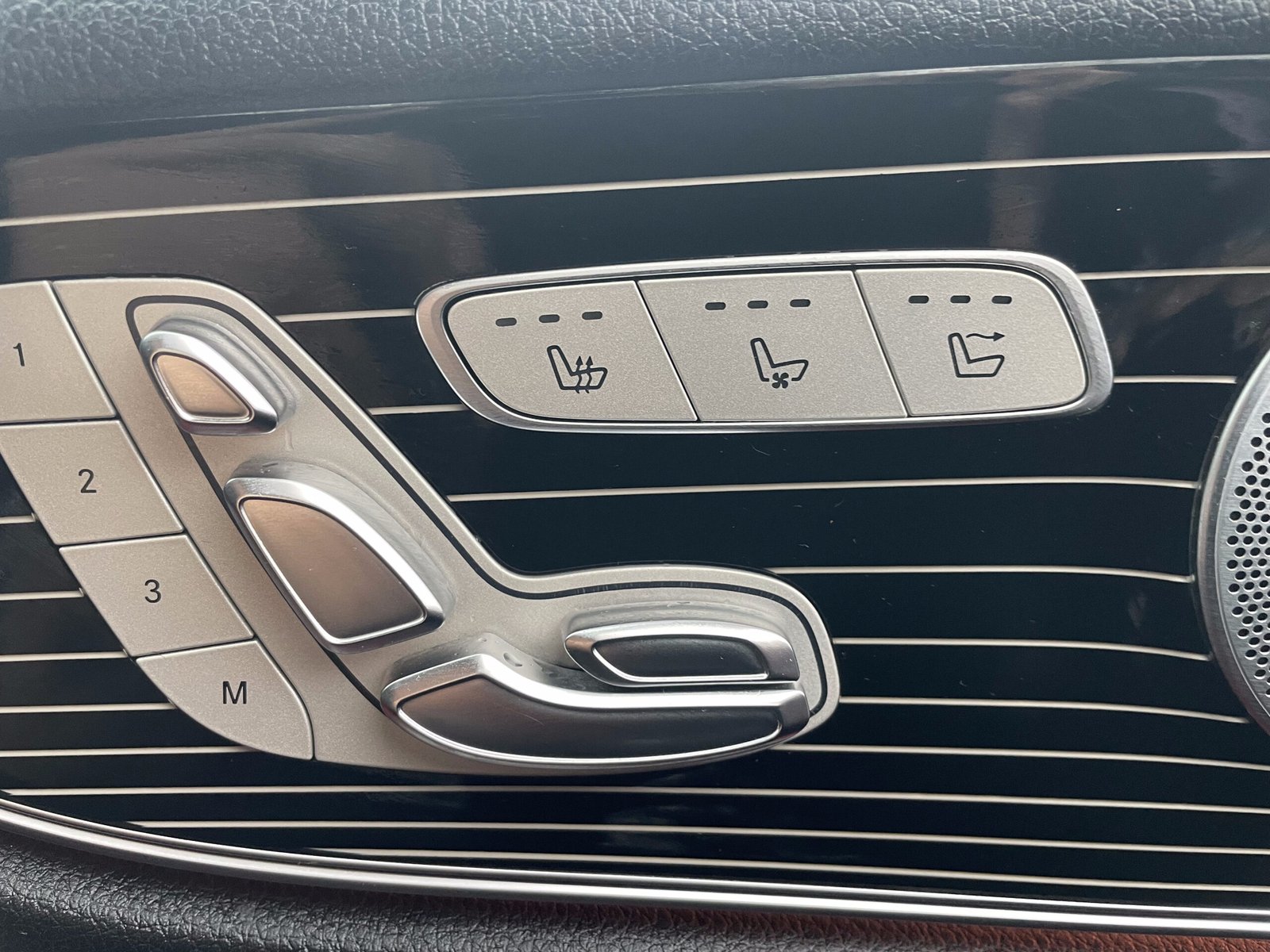 MERCEDES-BENZ Classe E Cabriolet 220 d 2.0 d 9G-TRONIC 194 CH