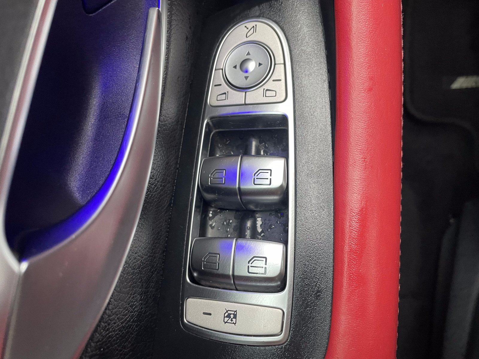 MERCEDES-BENZ Classe E Cabriolet 220 d 2.0 d 9G-TRONIC 194 CH