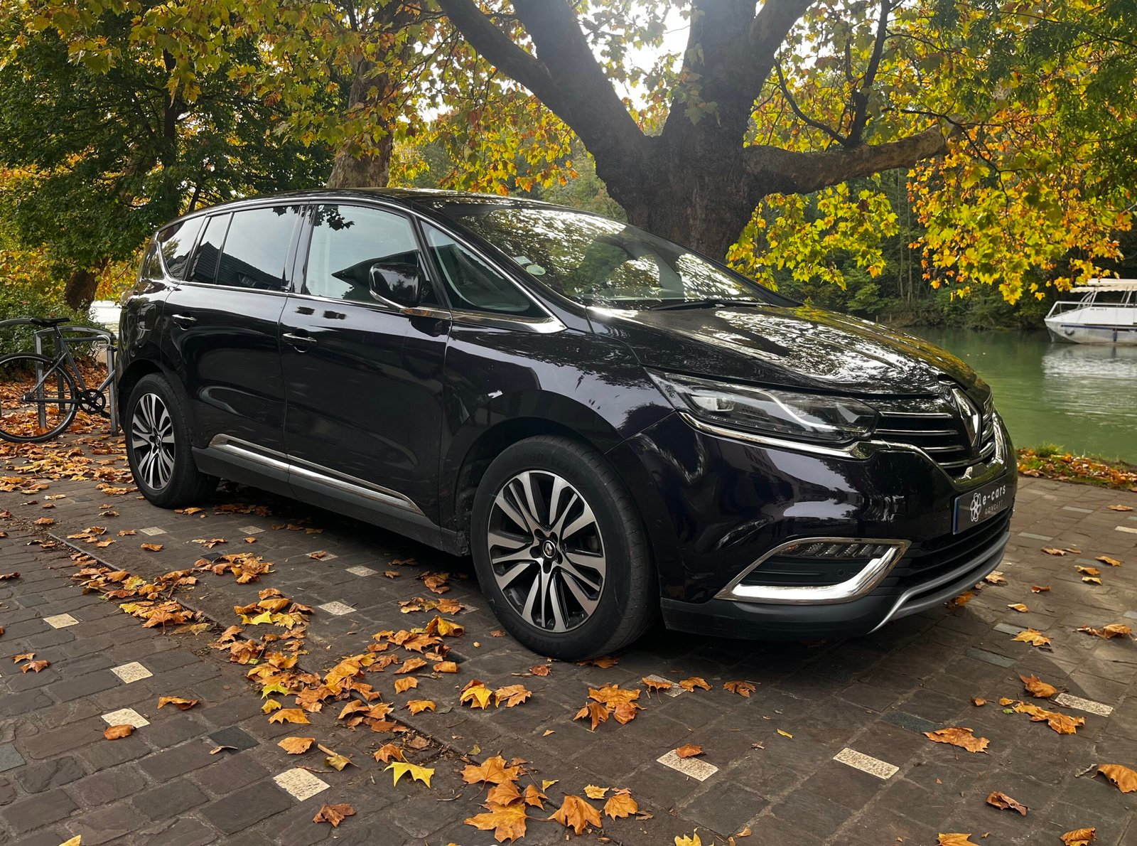 RENAULT Espace V 1.6 dCi 161Ch “Initiale Paris”