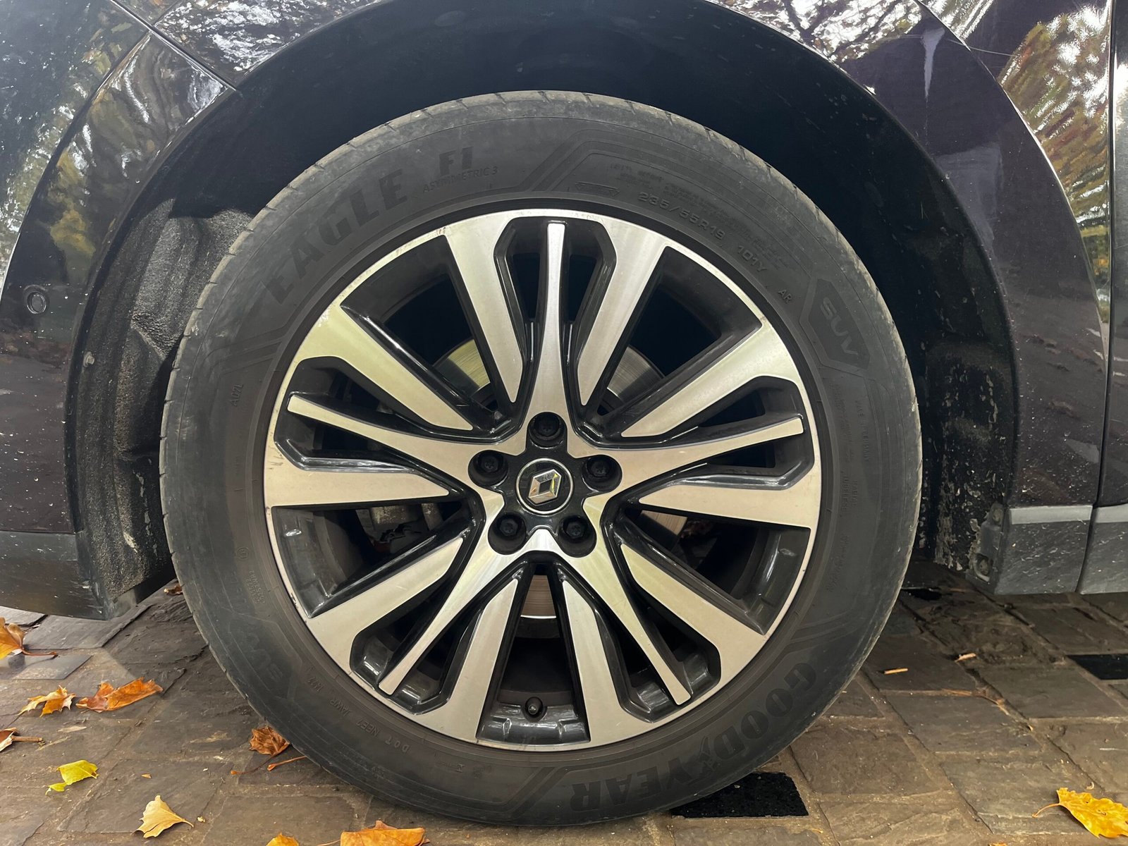 RENAULT Espace V 1.6 dCi 161Ch “Initiale Paris”