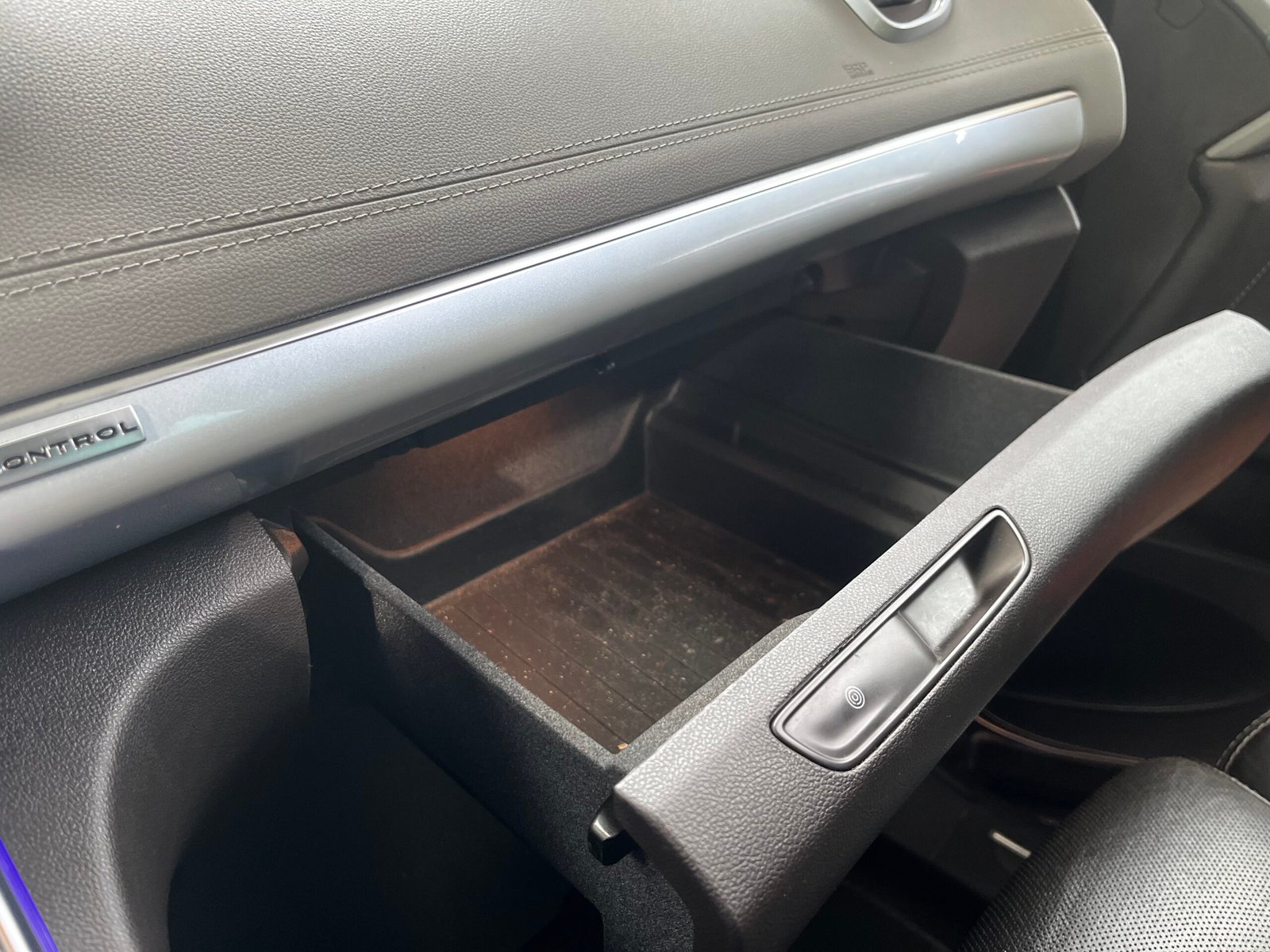 RENAULT Espace V 1.6 dCi 161Ch “Initiale Paris”