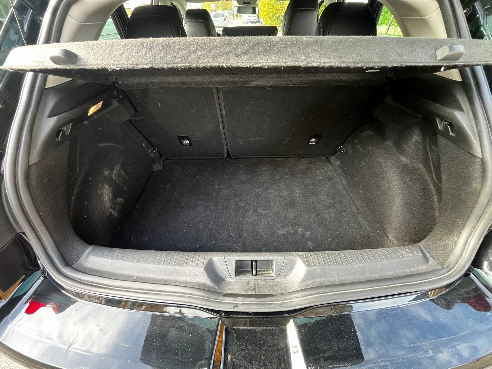 RENAULT Mégane IV 1.3 TCe 140Ch “Intens”