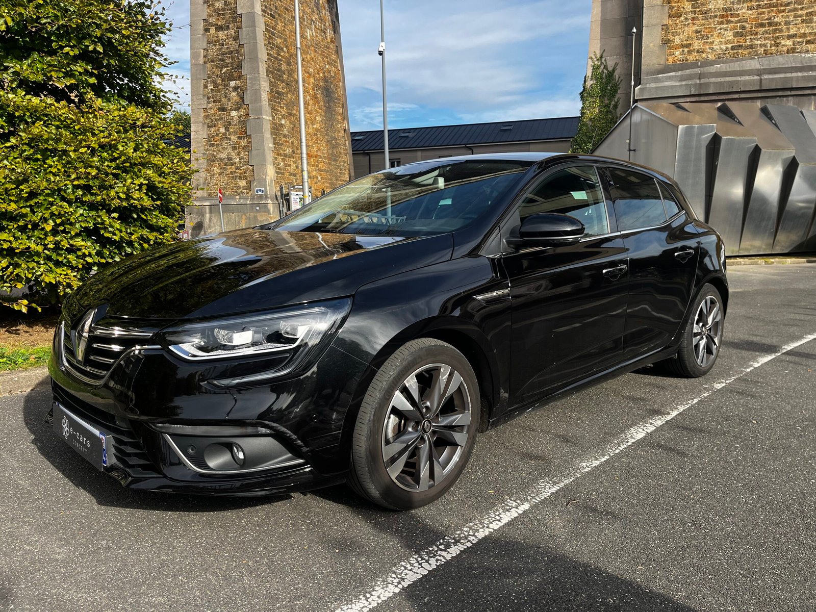 RENAULT Mégane IV 1.3 TCe 140Ch “Intens”