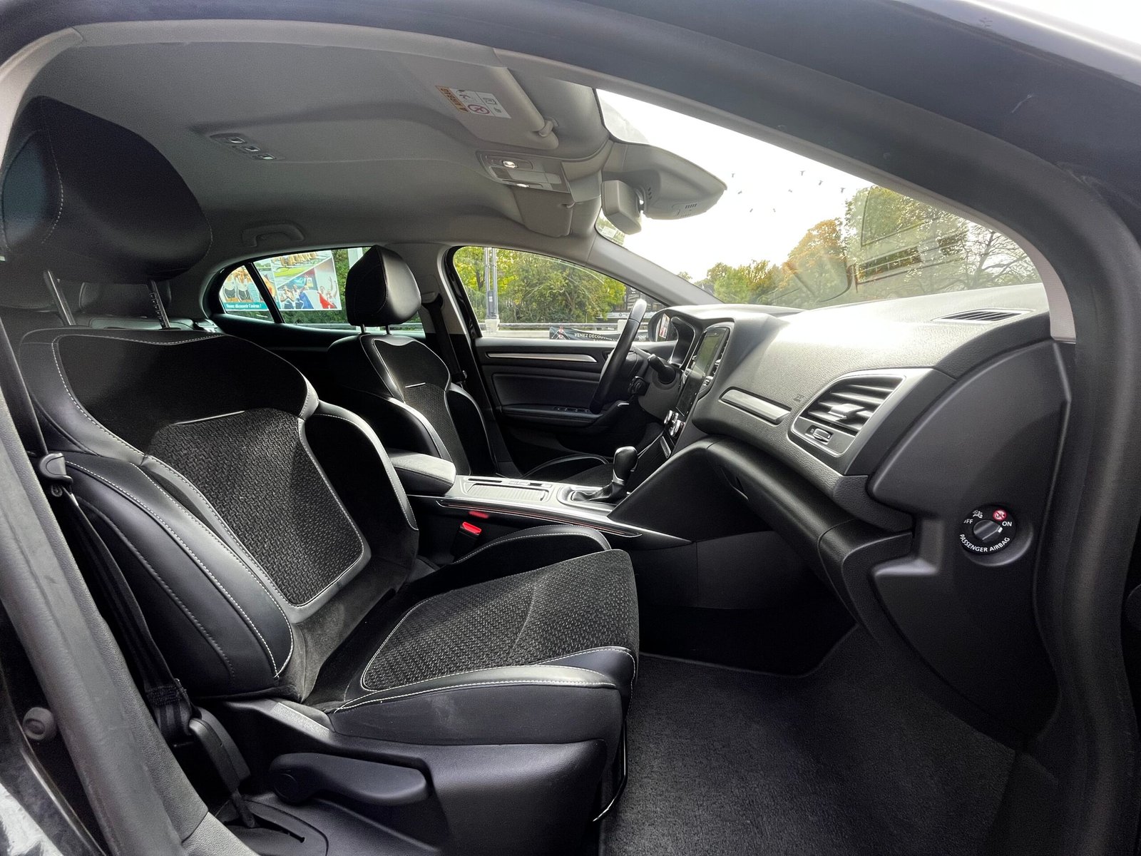 RENAULT Mégane IV 1.3 TCe 140Ch “Intens”