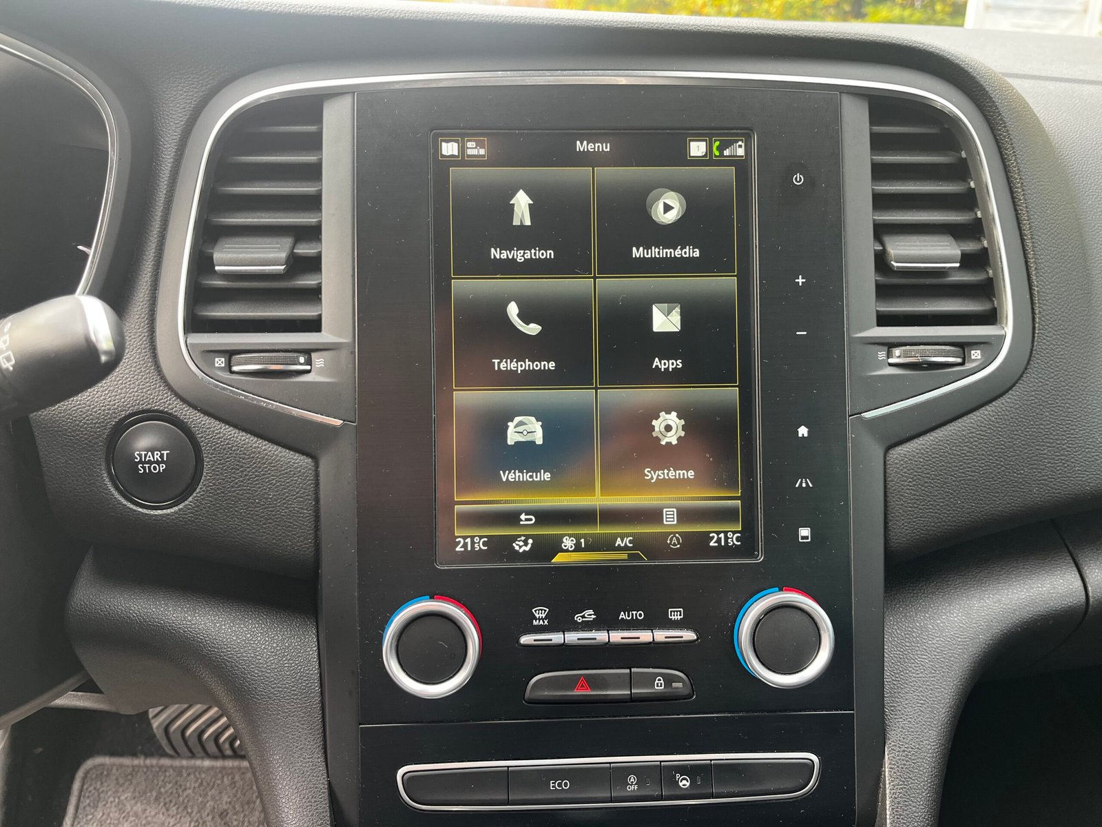 RENAULT Mégane IV 1.3 TCe 140Ch “Intens”