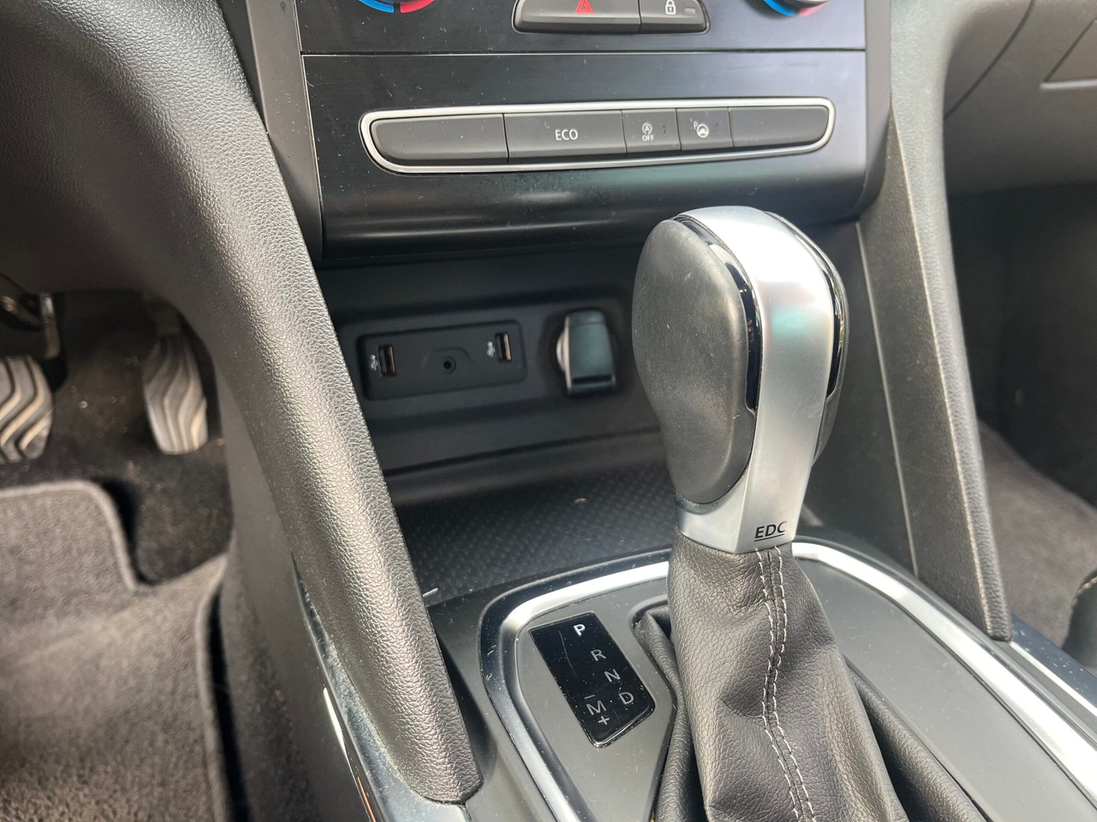 RENAULT Mégane IV 1.3 TCe 140Ch “Intens”