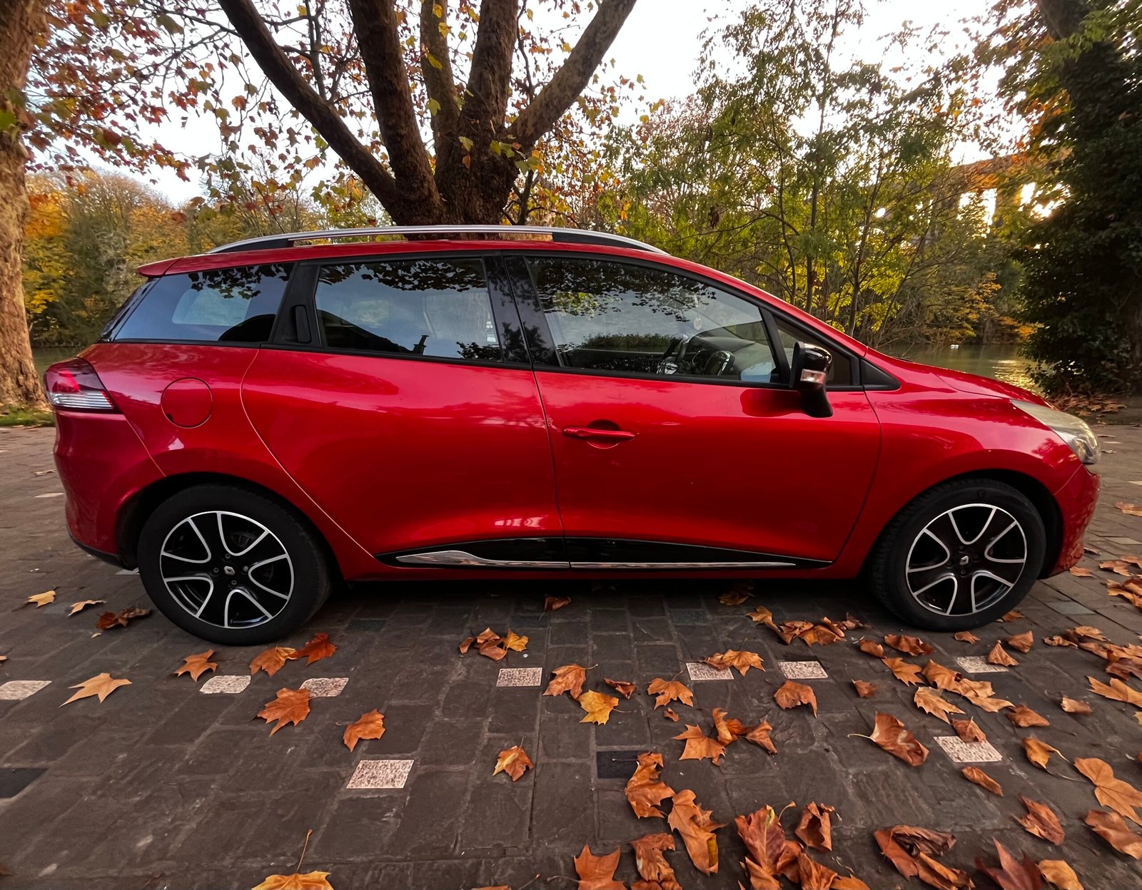 Renault Clio IV Estate 1.5 dCi S&S 90Ch “Dynamique”