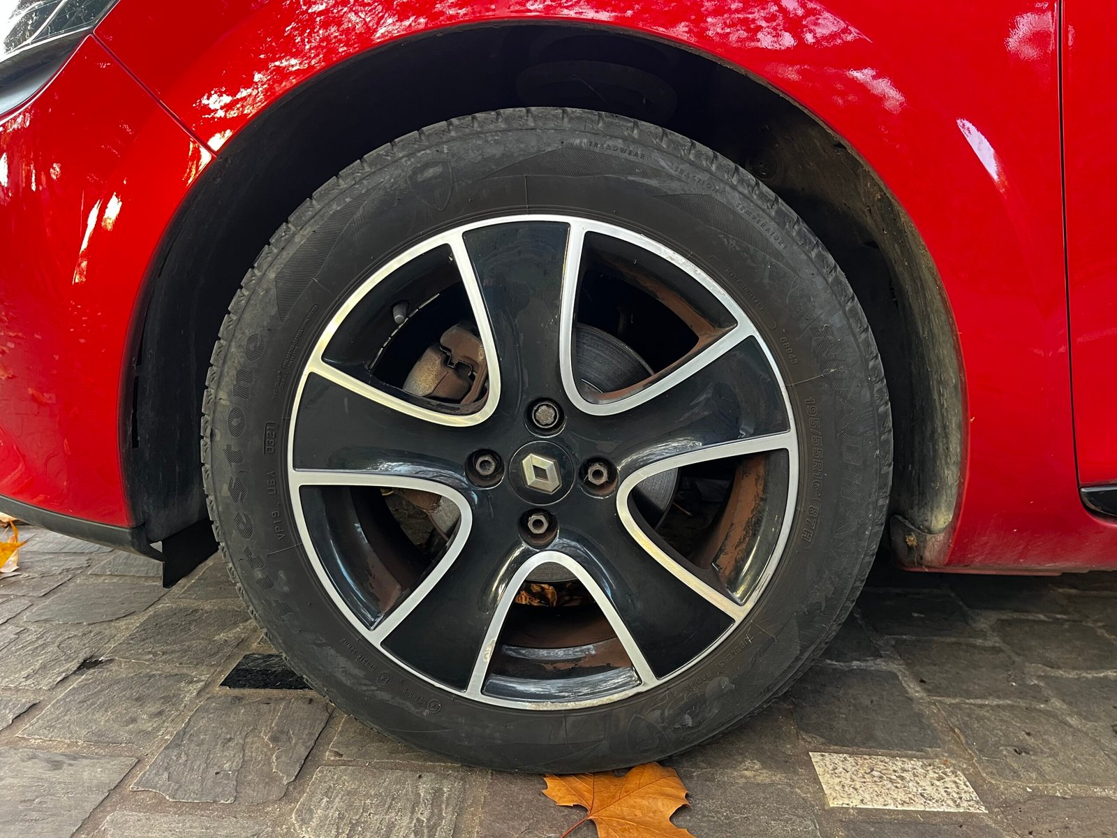 Renault Clio IV Estate 1.5 dCi S&S 90Ch “Dynamique”