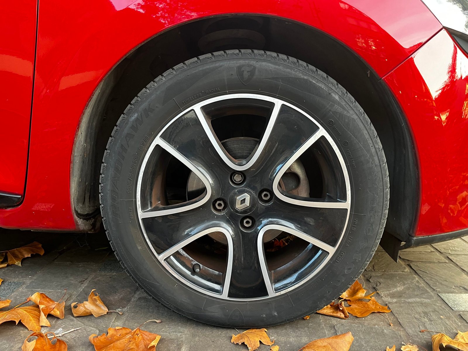 Renault Clio IV Estate 1.5 dCi S&S 90Ch “Dynamique”