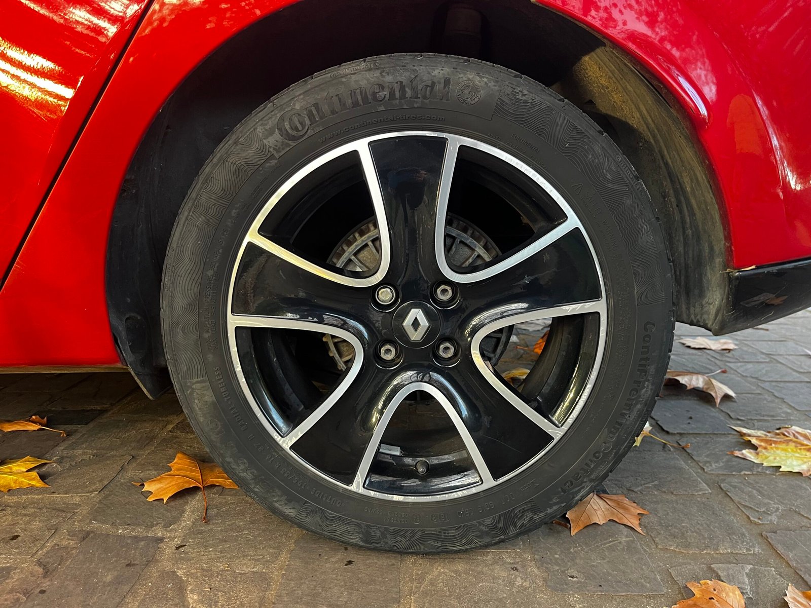 Renault Clio IV Estate 1.5 dCi S&S 90Ch “Dynamique”