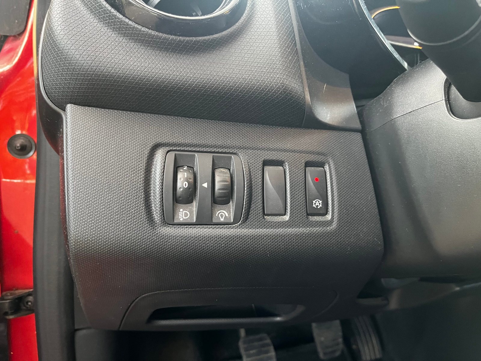 Renault Clio IV Estate 1.5 dCi S&S 90Ch “Dynamique”