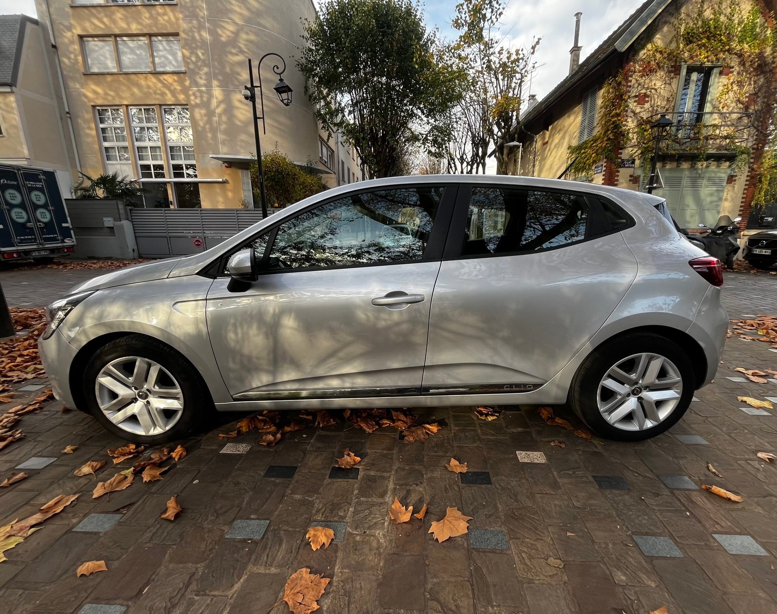 RENAULT Clio V 1.0 TCe 12V S&S 90Ch “Business”