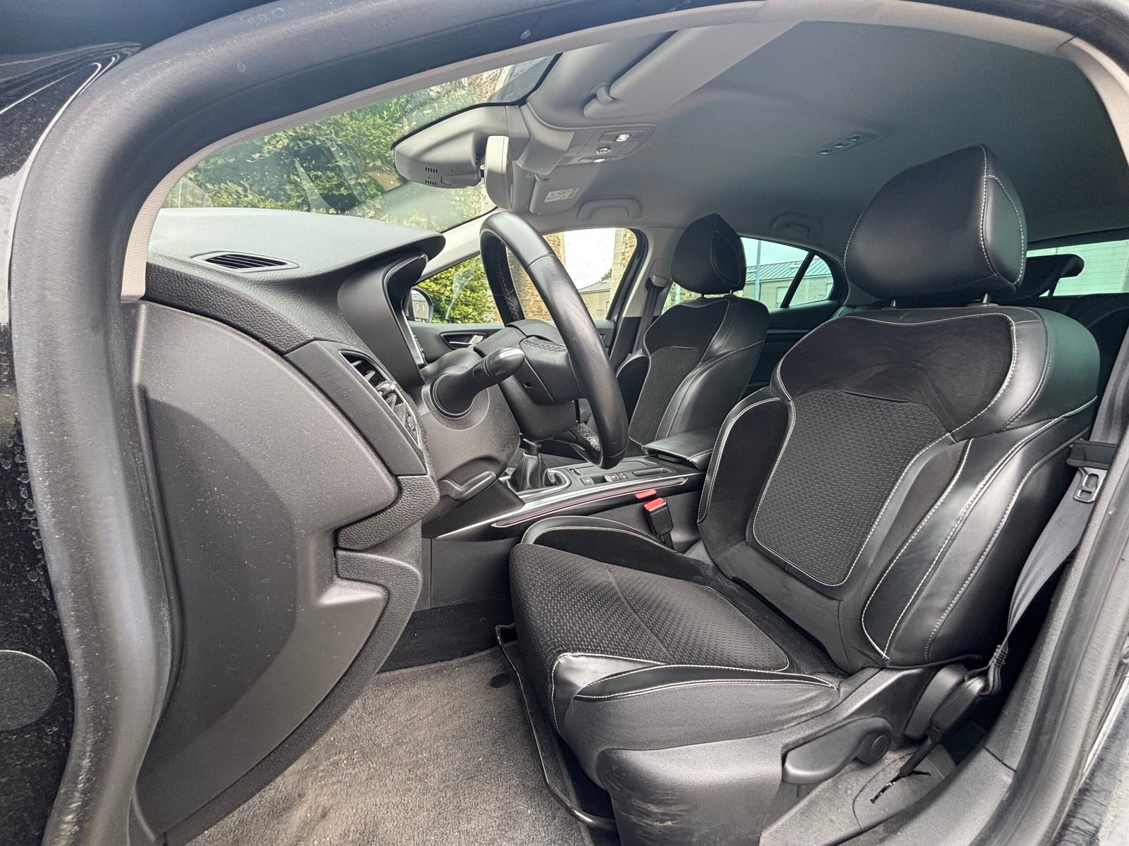 RENAULT Mégane IV Hatchback 1.2 130Ch “GT Line”