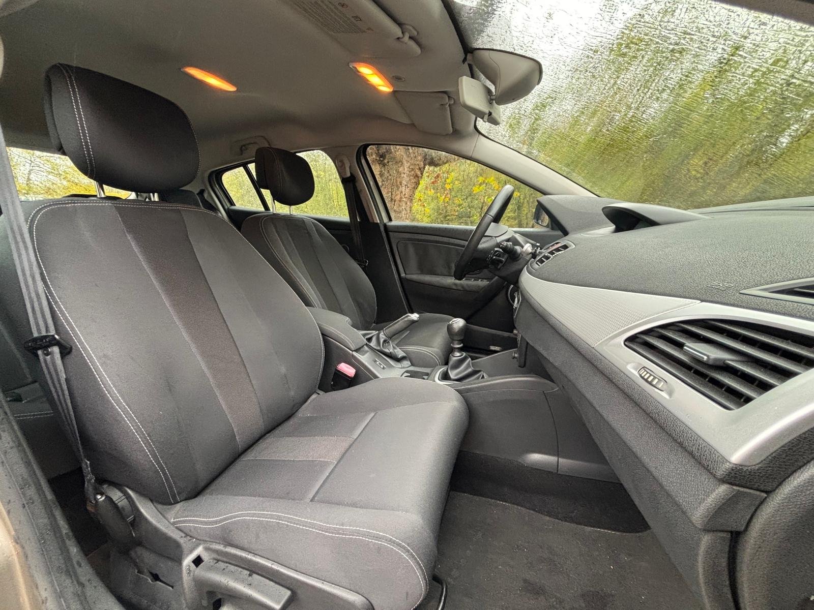 RENAULT Mégane III Hatchback 1.4 TCe 16V 130 cv