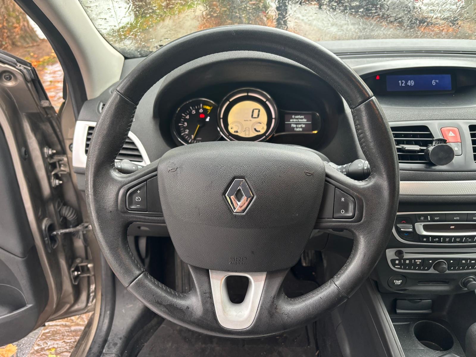 RENAULT Mégane III Hatchback 1.4 TCe 16V 130 cv