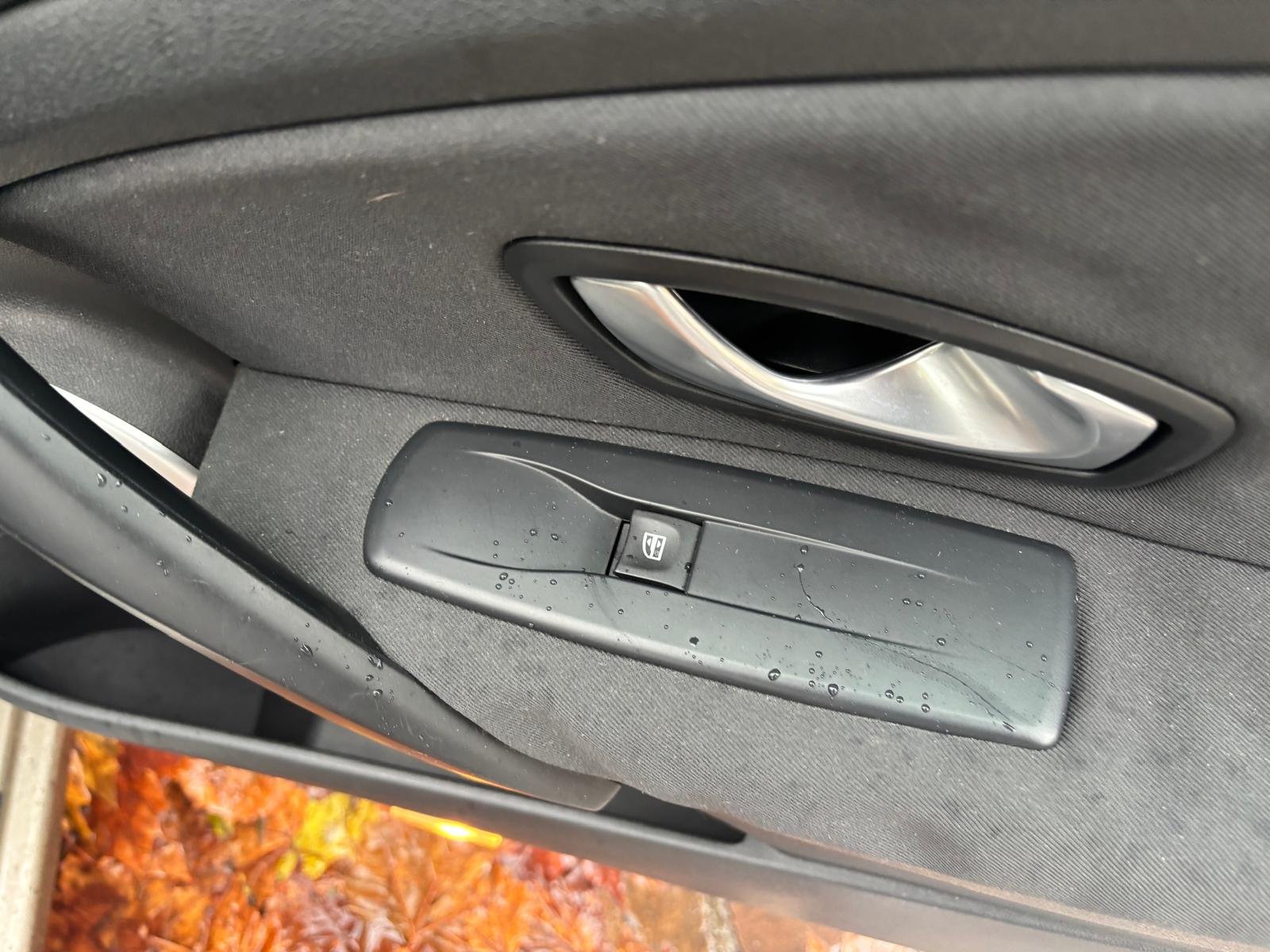 RENAULT Mégane III Hatchback 1.4 TCe 16V 130 cv