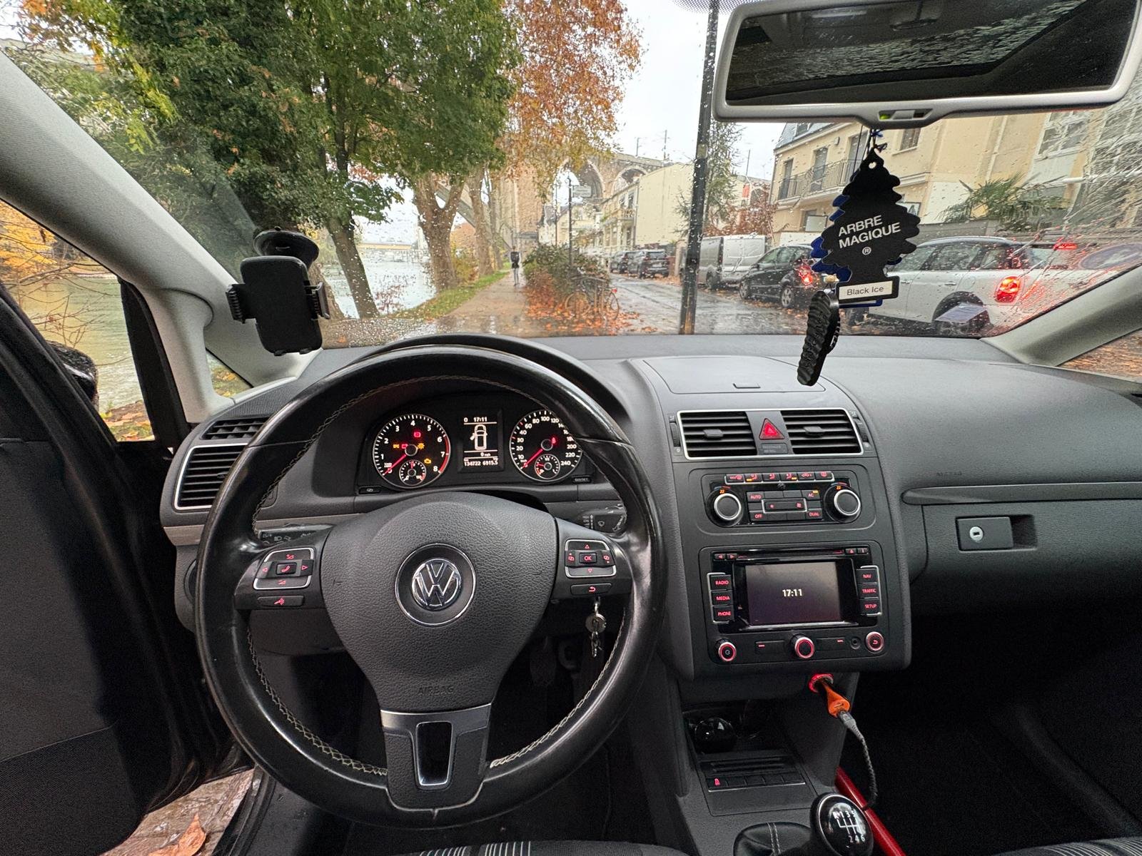 VOLKSWAGEN Touran Phase 3 1.2 TSi 105Ch “Match”