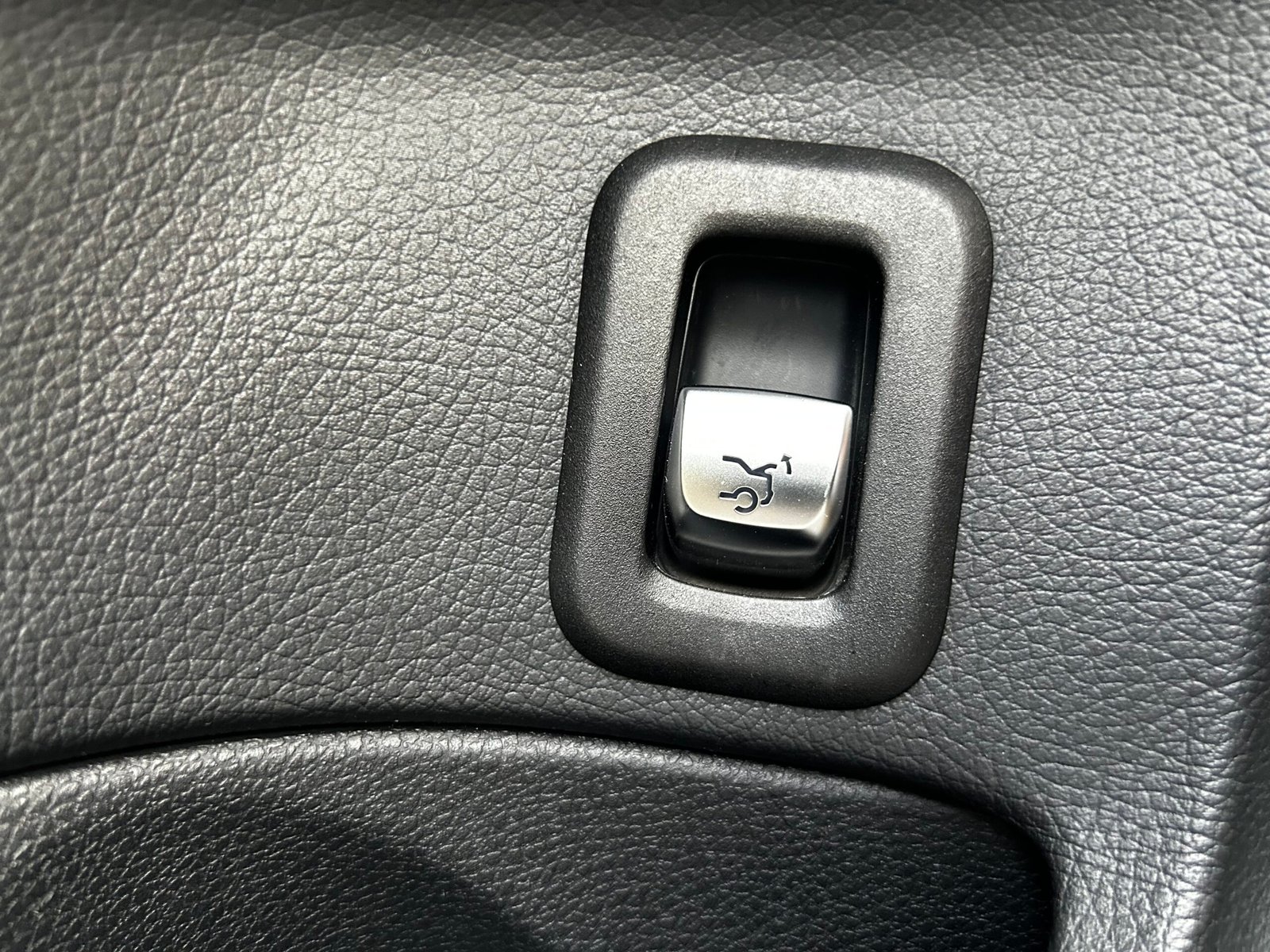 MERCEDES-BENZ Classe C Executive (205) Berline 180 CDi 1.6 CDI 16V BlueTEC 116 cv