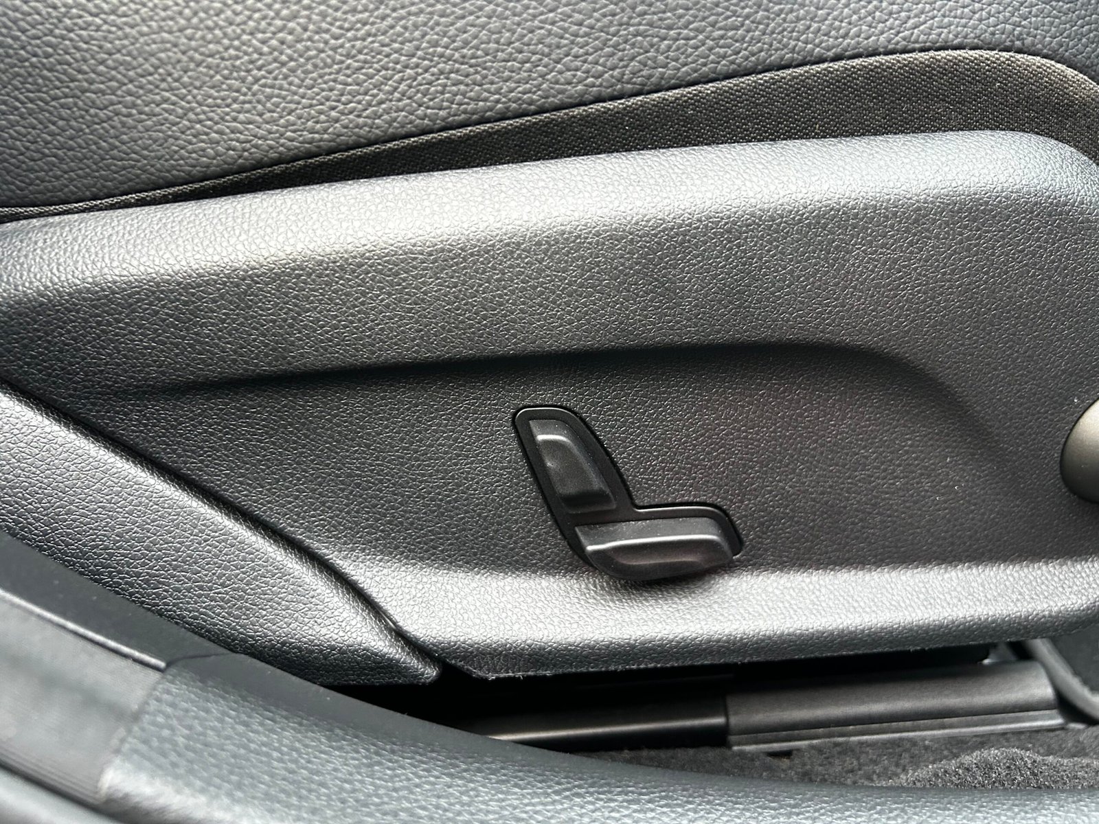 MERCEDES-BENZ Classe C Executive (205) Berline 180 CDi 1.6 CDI 16V BlueTEC 116 cv