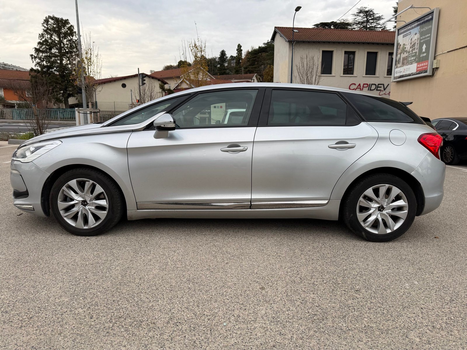 DS DS5 2.0 HDi FAP 180 Ch So Chic