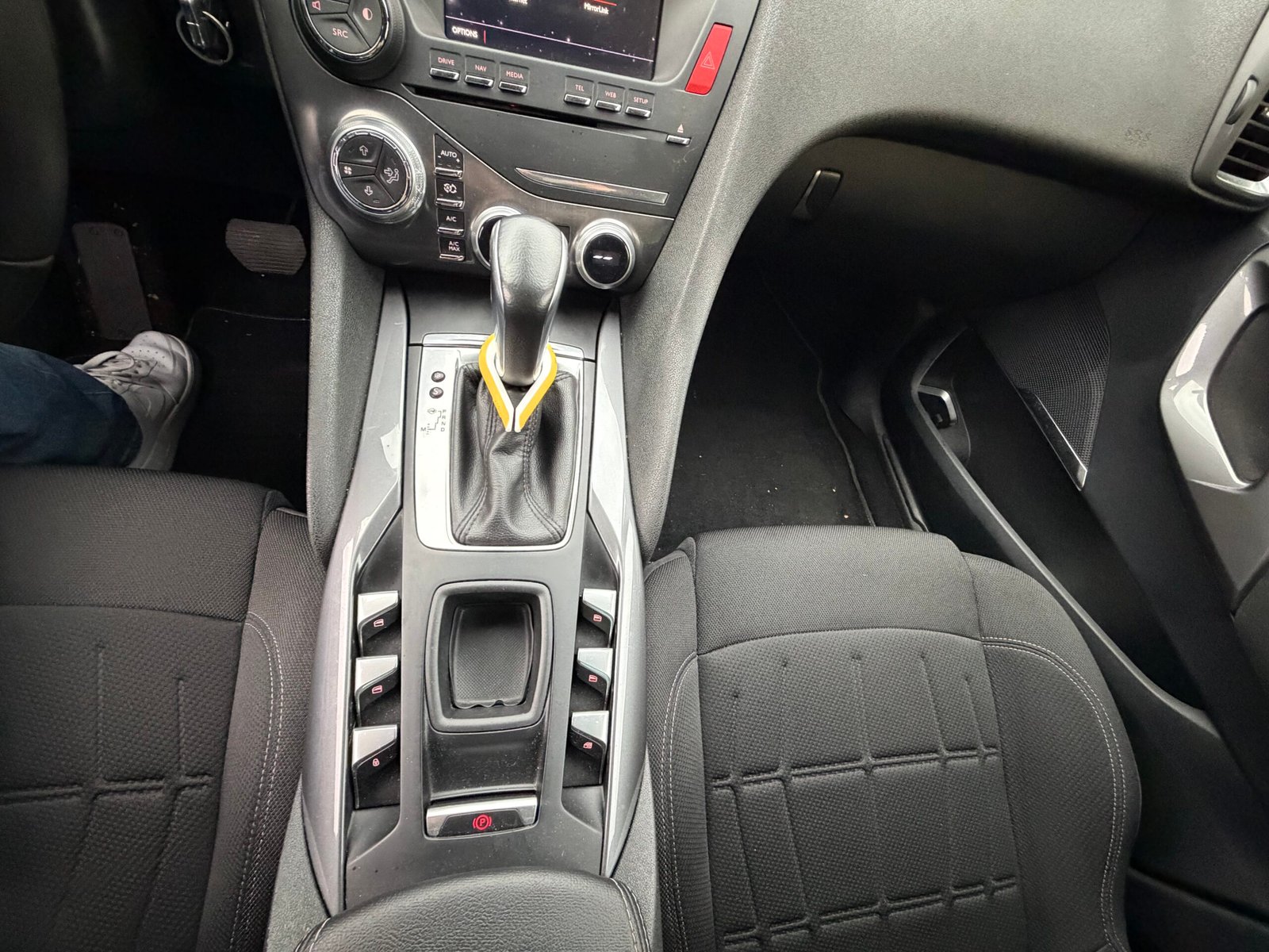 DS DS5 2.0 HDi FAP 180 Ch So Chic