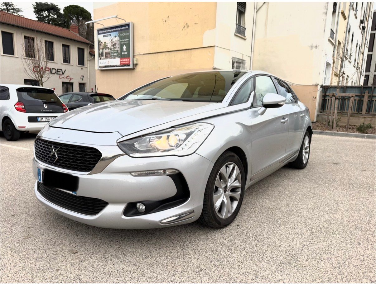 DS DS5 2.0 HDi FAP 180 Ch So Chic
