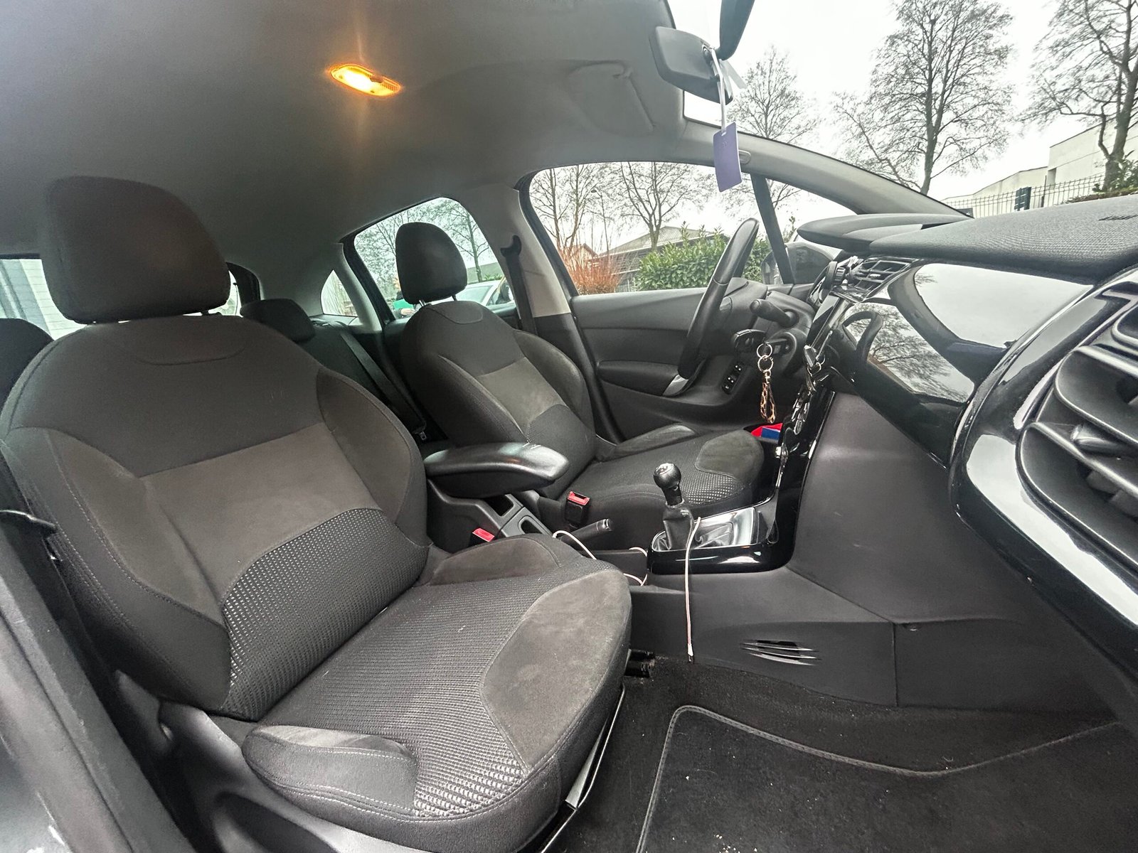 CITROËN C3 II (A51) 1.6 VTi 16V Airdream 120 cv