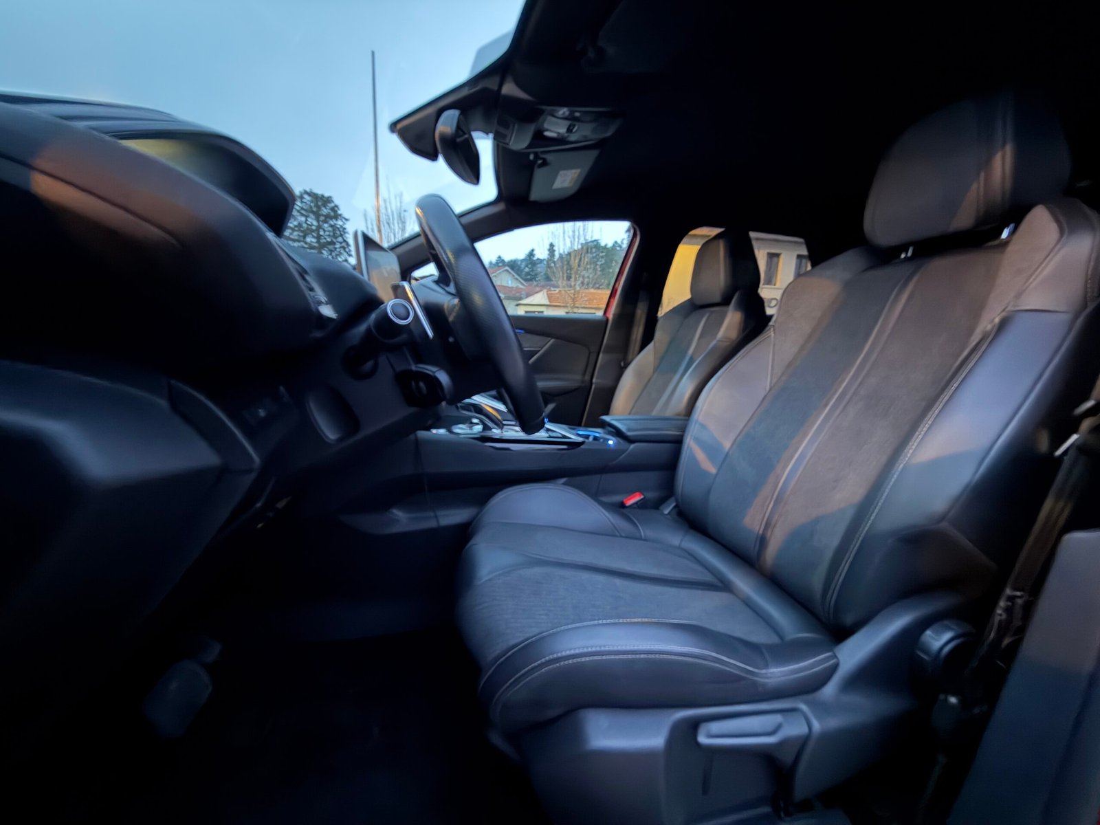 Peugeot 3008 GT LINE 1,5 BlueHDI 130ch