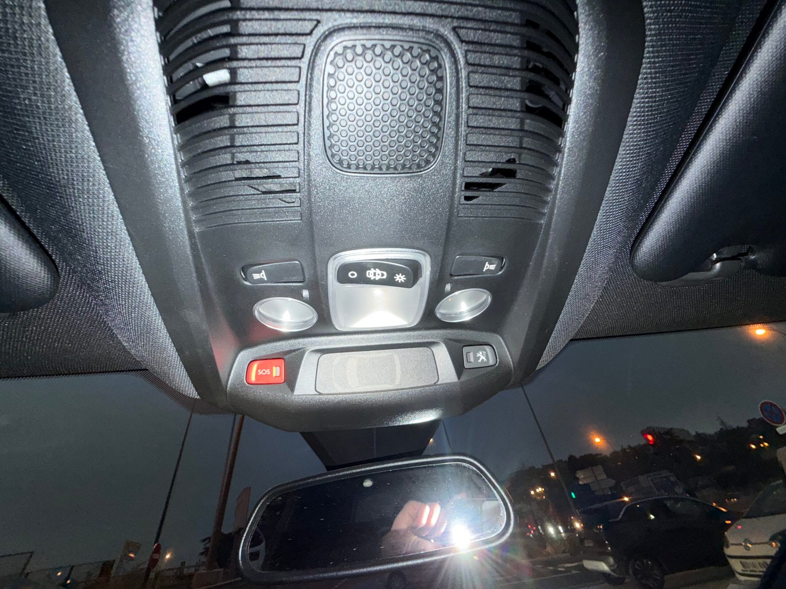 Peugeot 3008 GT LINE 1,5 BlueHDI 130ch