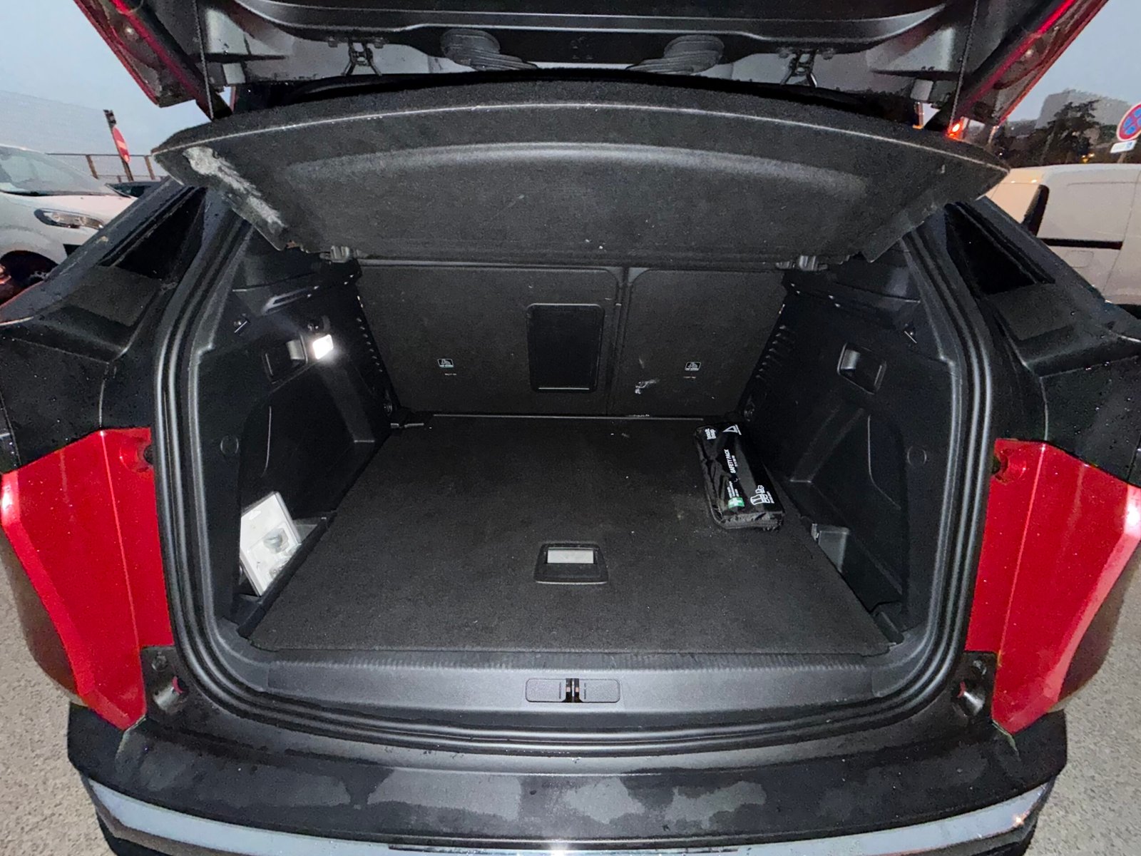 Peugeot 3008 GT LINE 1,5 BlueHDI 130ch