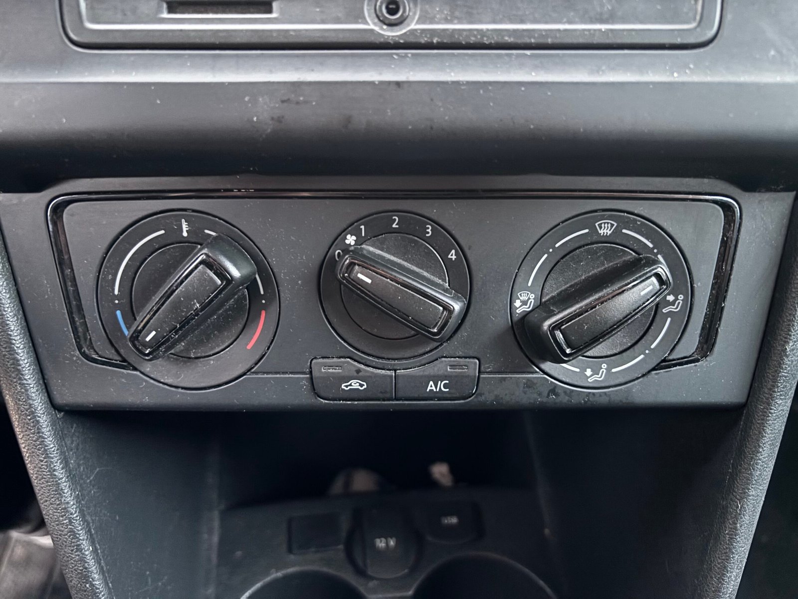 Volkswagen Polo 75 Ch Confortline