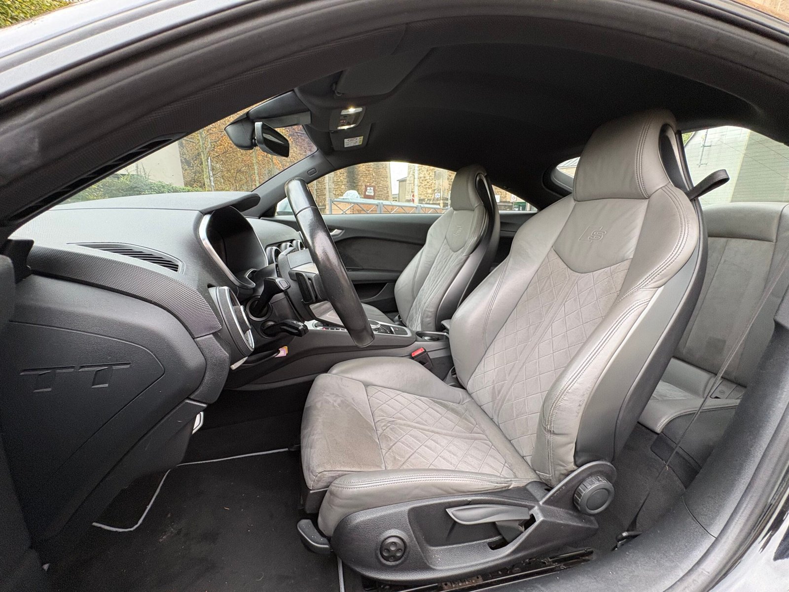 AUDI TTS 2.0 TFSi 16V Quattro S Tronic 310Ch