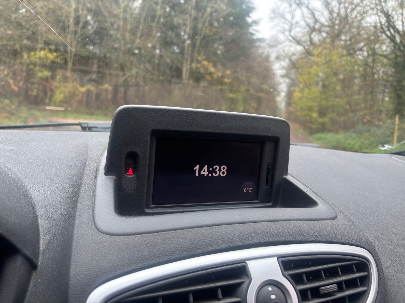 RENAULT Clio III 5 Portes Phase 2 1.2 TCe 100 TomTom