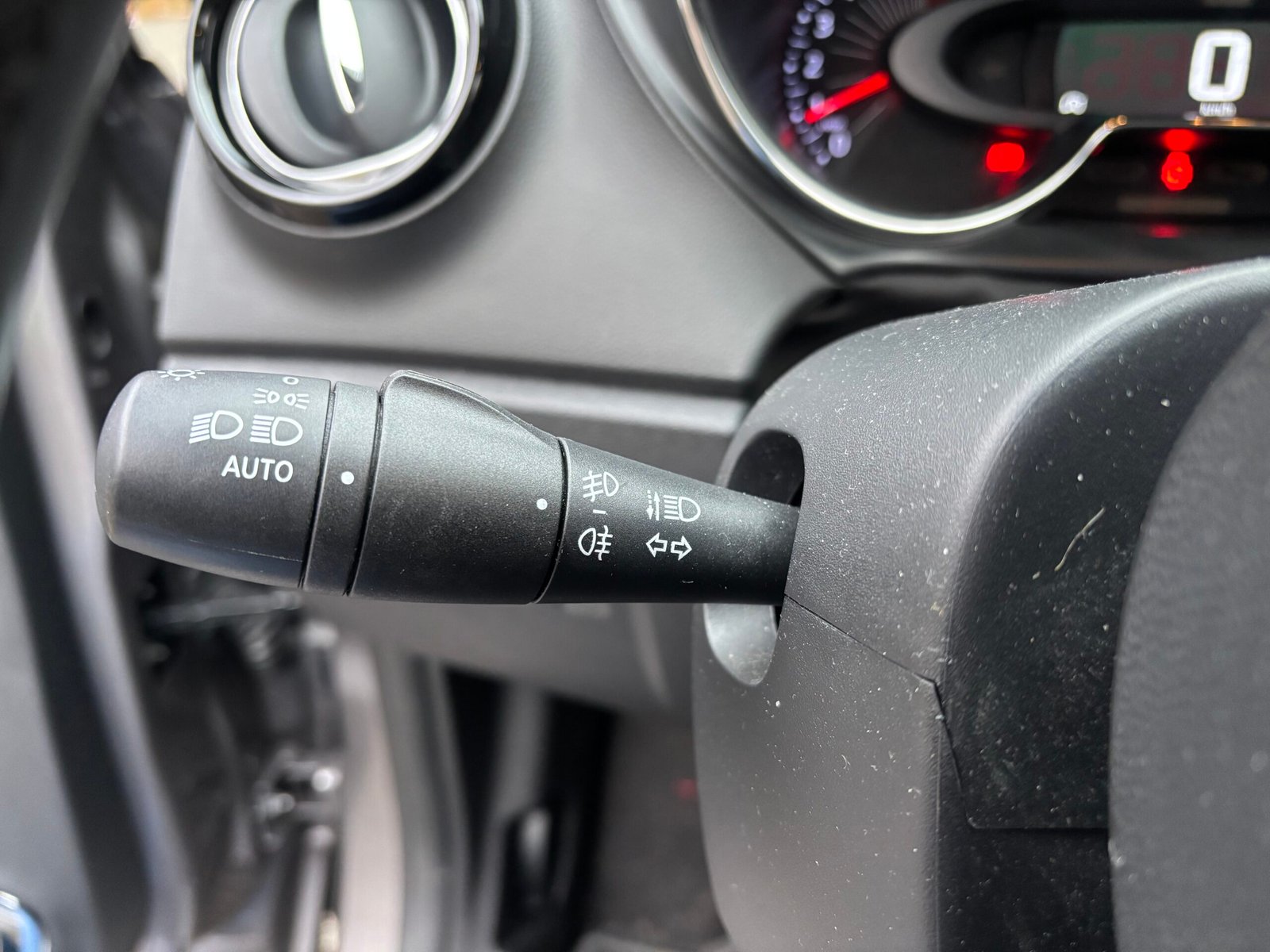 RENAULT Captur 0.9 TCe 12V eco2 S&S 90 cv INTENS