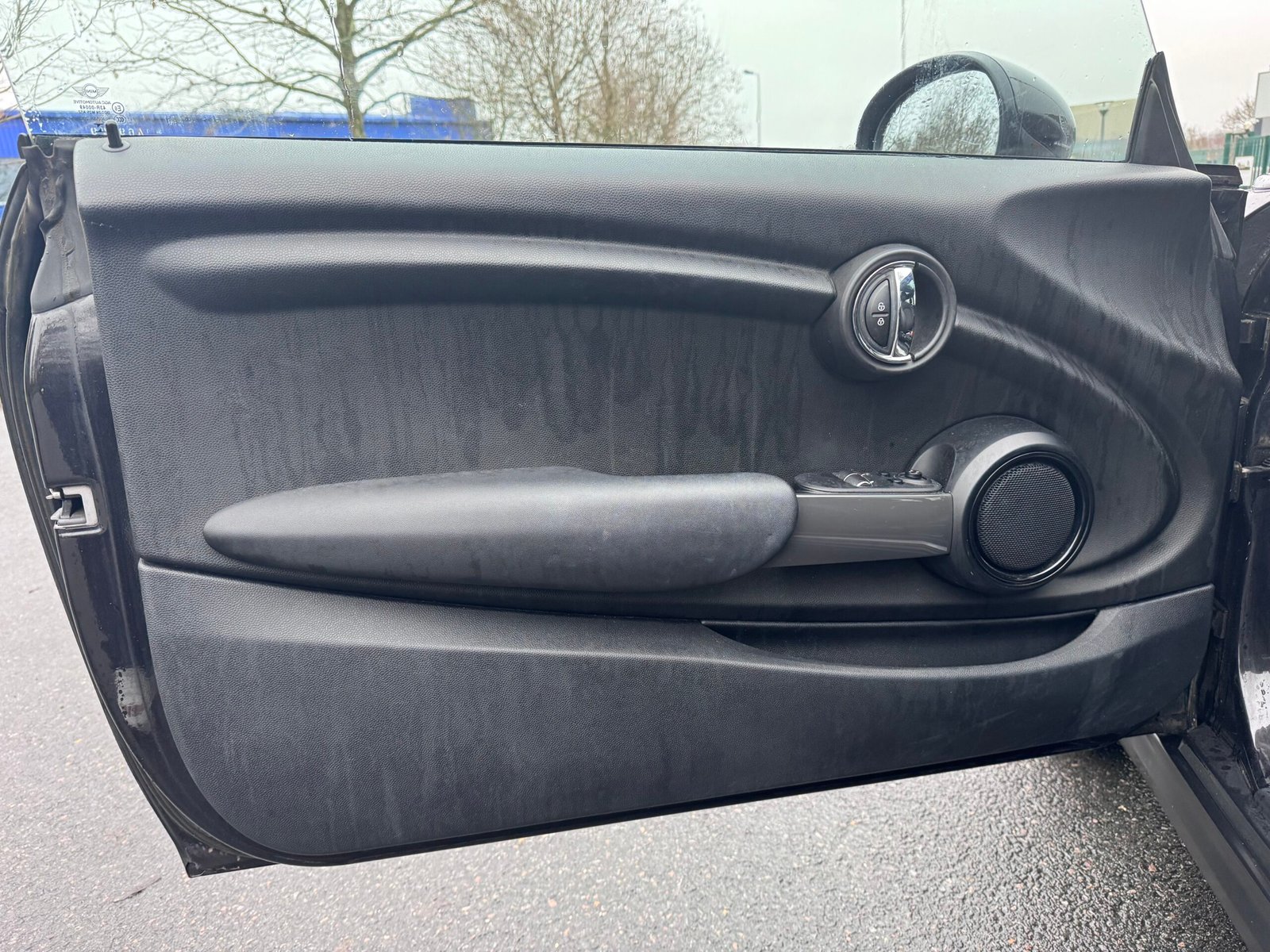 MINI One 1.2 i 102 ch finition « Salt »