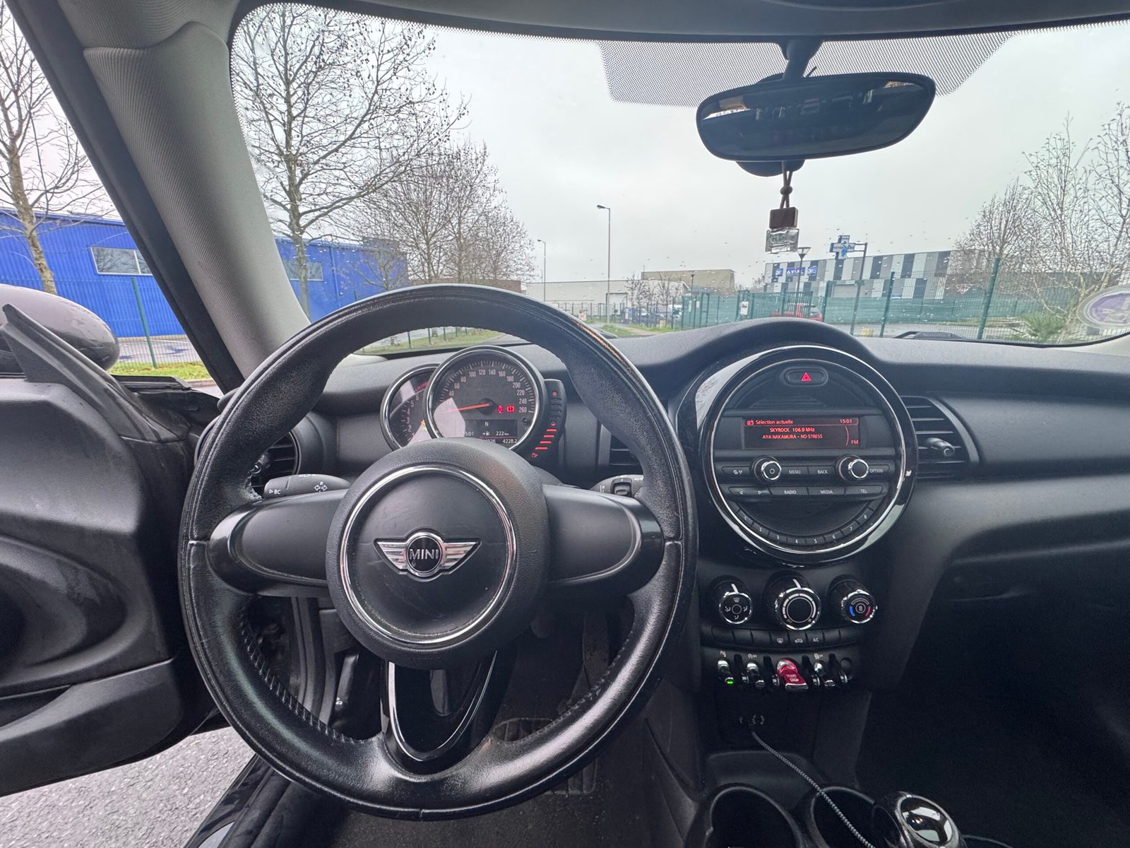 MINI One 1.2 i 102 ch finition « Salt »