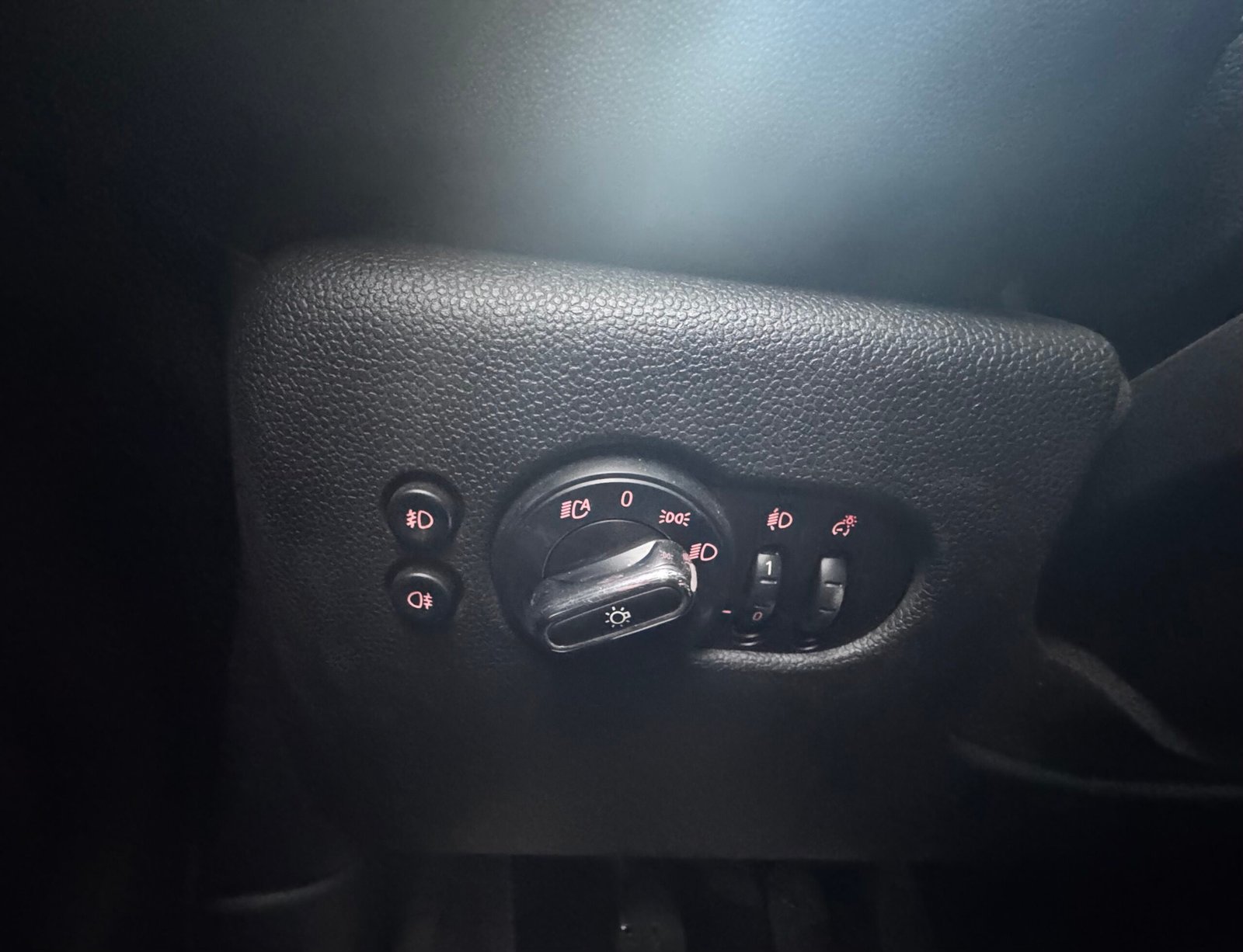 MINI One 1.2 i 102 ch finition « Salt »