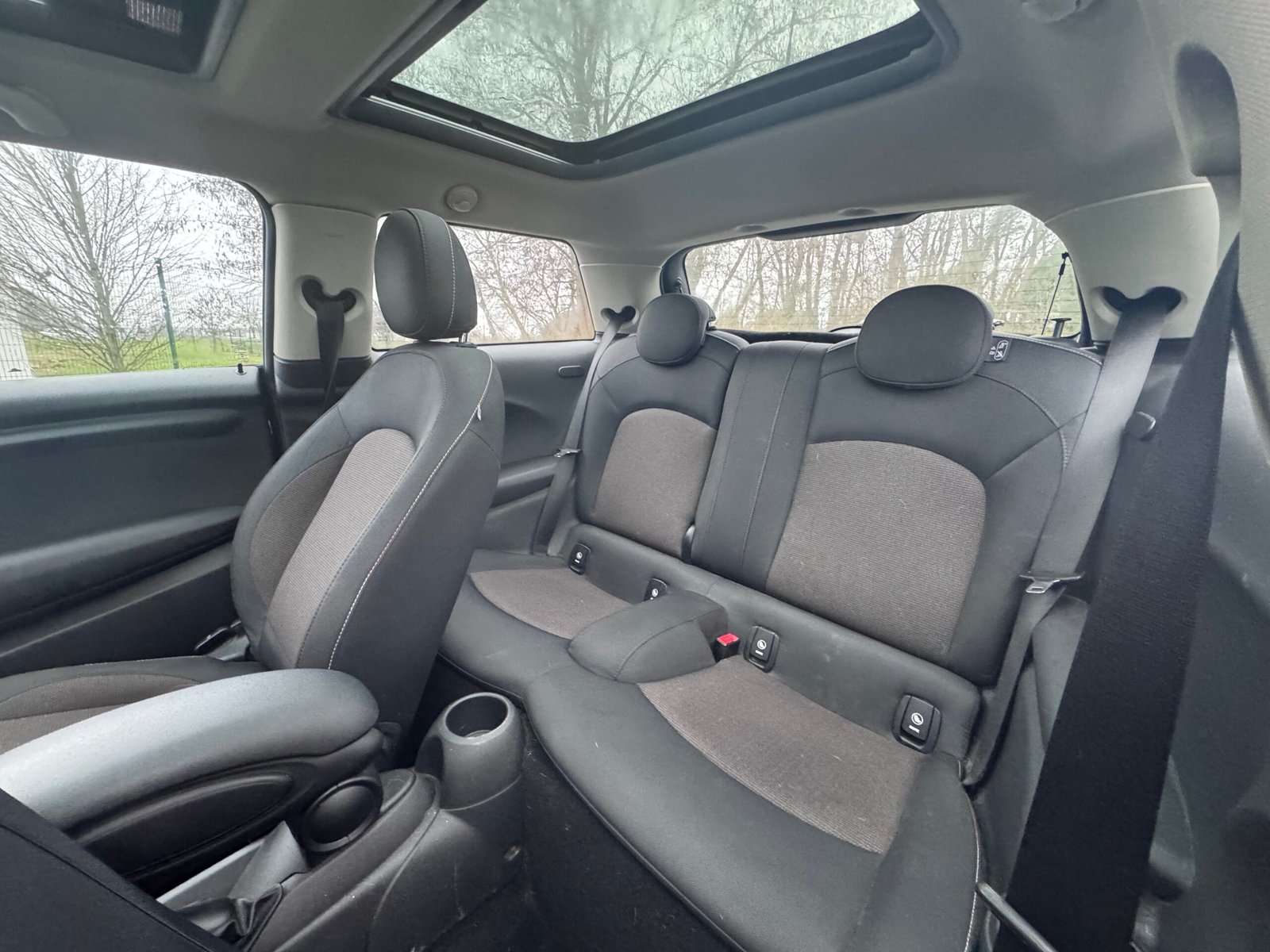 MINI One 1.2 i 102 ch finition « Salt »