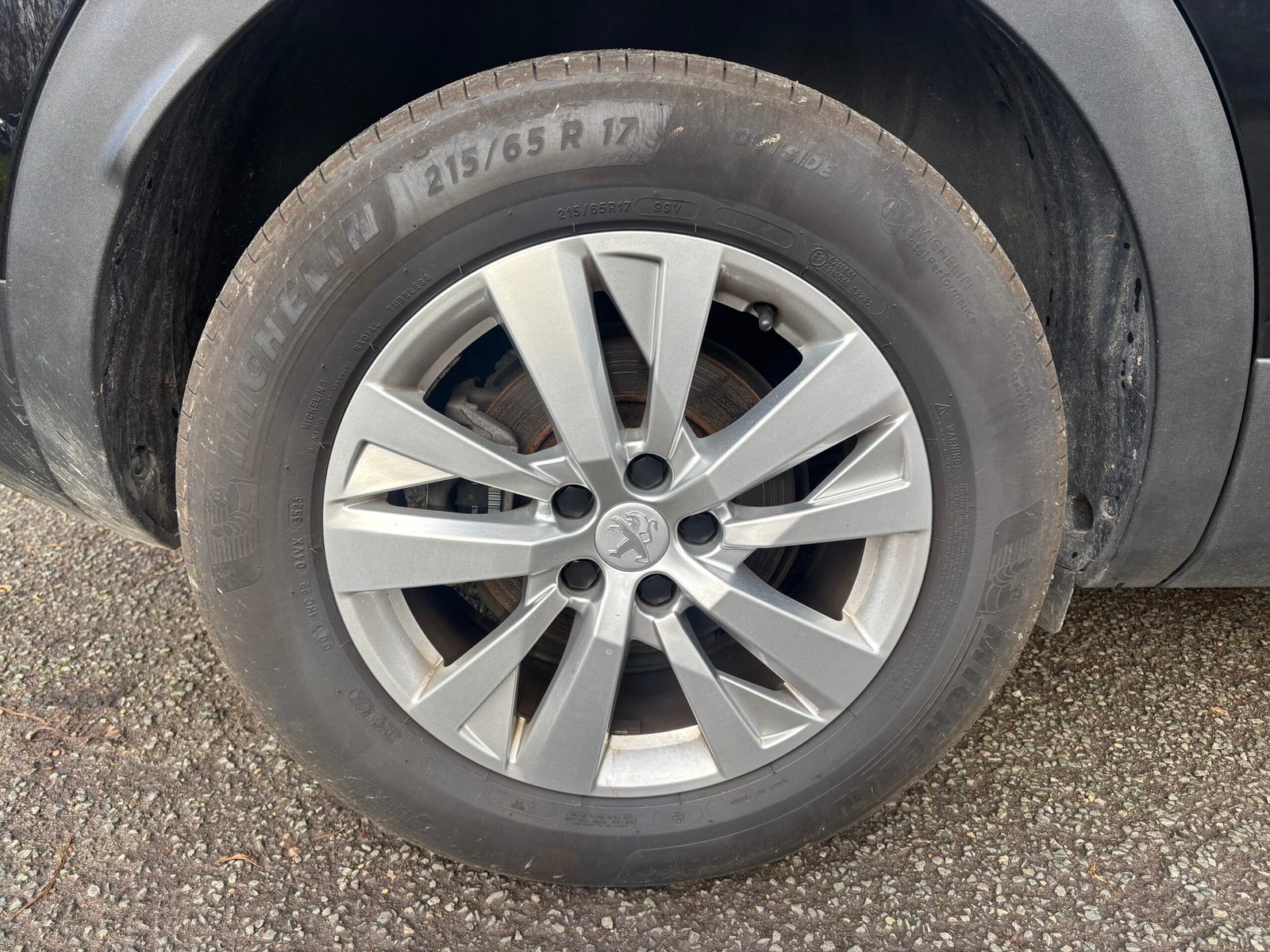 PEUGEOT 3008 II Phase 2 1.5 BlueHDi EAT8 130 cv ACTIVE BUSINESS