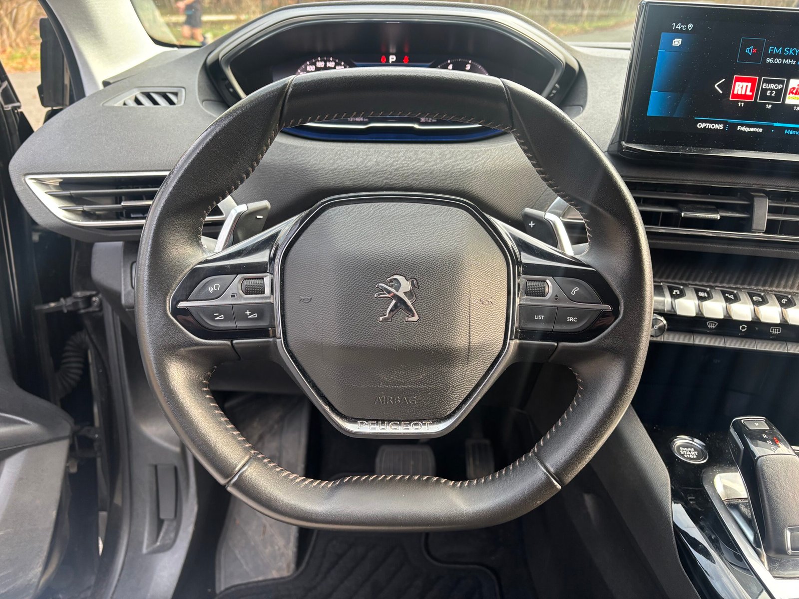 PEUGEOT 3008 II Phase 2 1.5 BlueHDi EAT8 130 cv ACTIVE BUSINESS