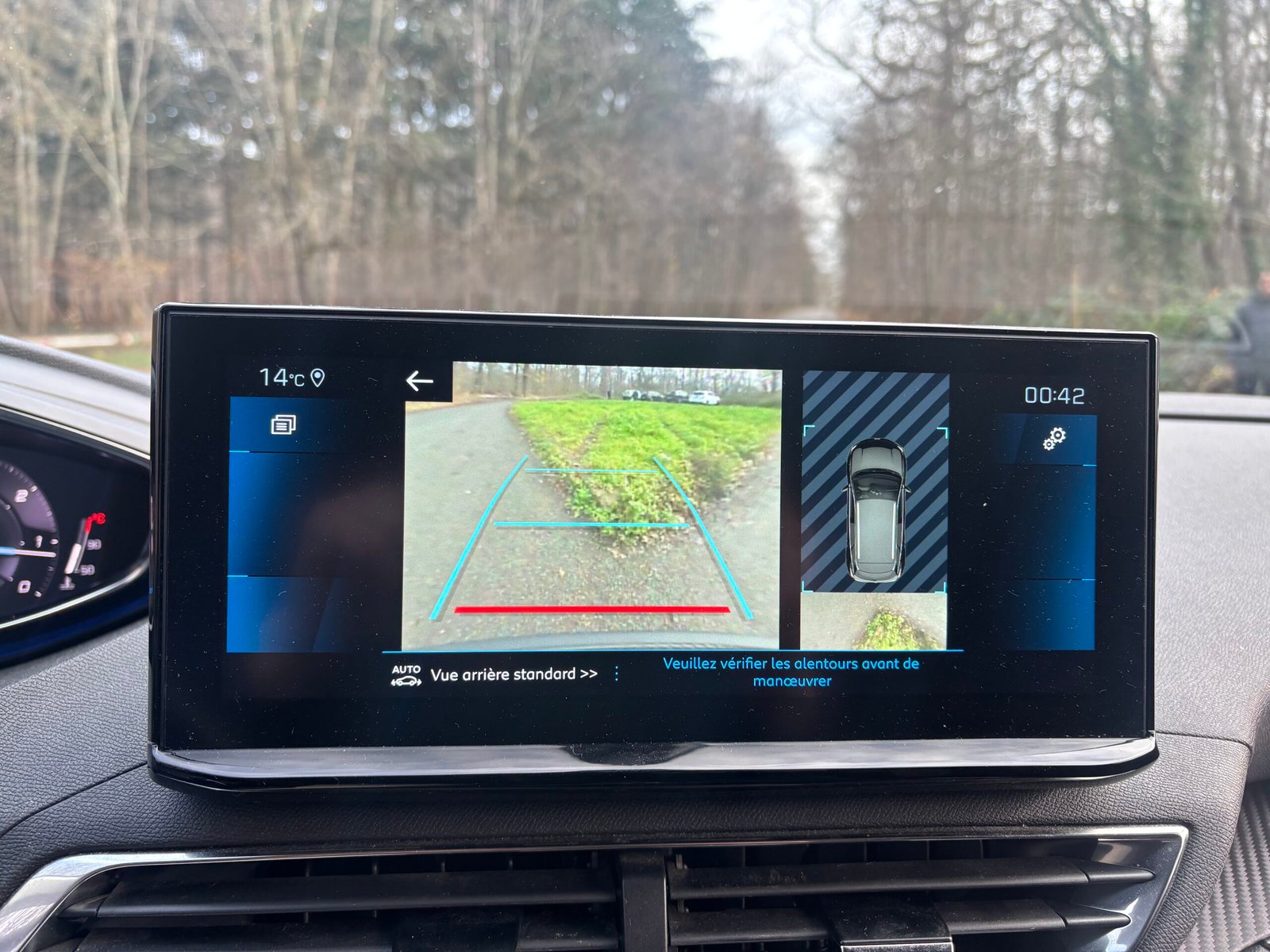 PEUGEOT 3008 II Phase 2 1.5 BlueHDi EAT8 130 cv ACTIVE BUSINESS