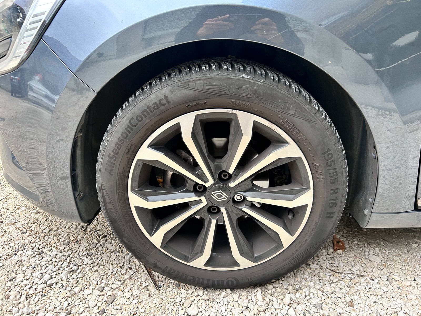 Renault clio V 1.0i 12V sce 65ch ” Limited “