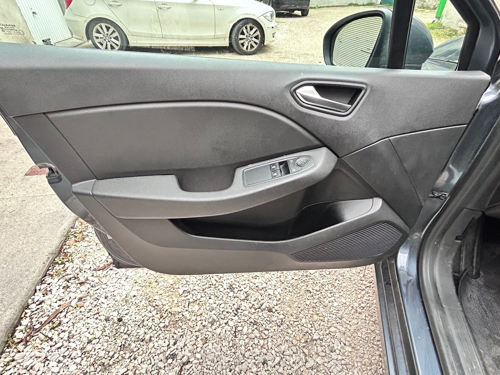 Renault clio V 1.0i 12V sce 65ch ” Limited “